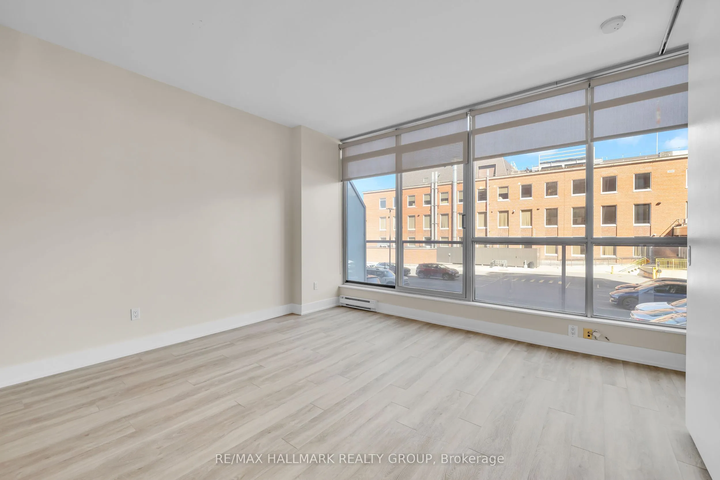 180 York Street, #210