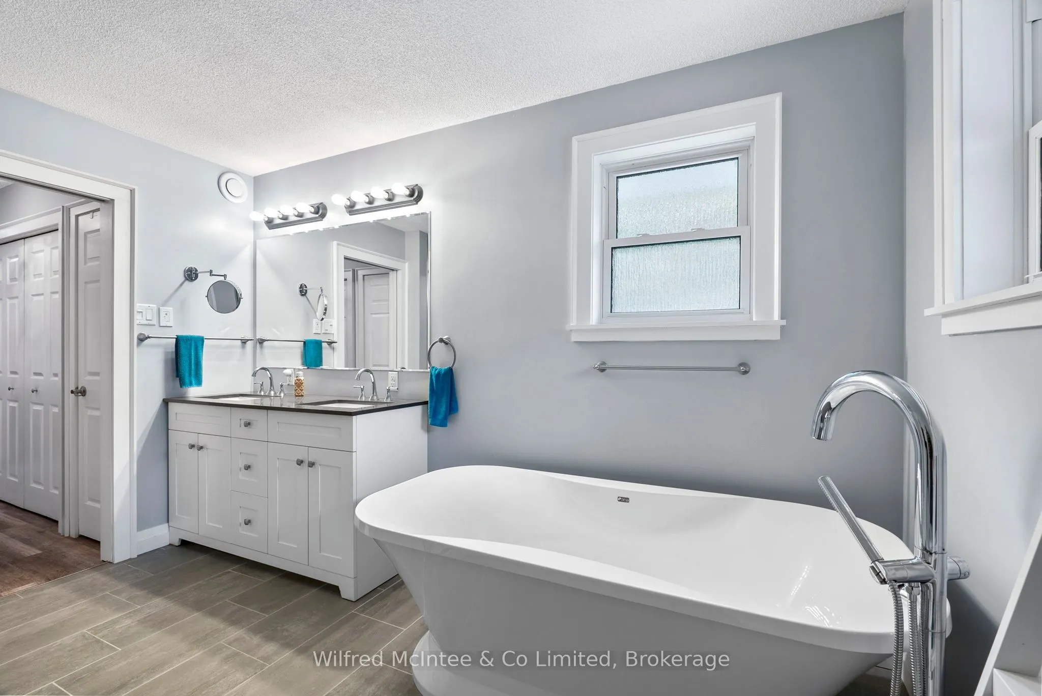 442289 Concession 21