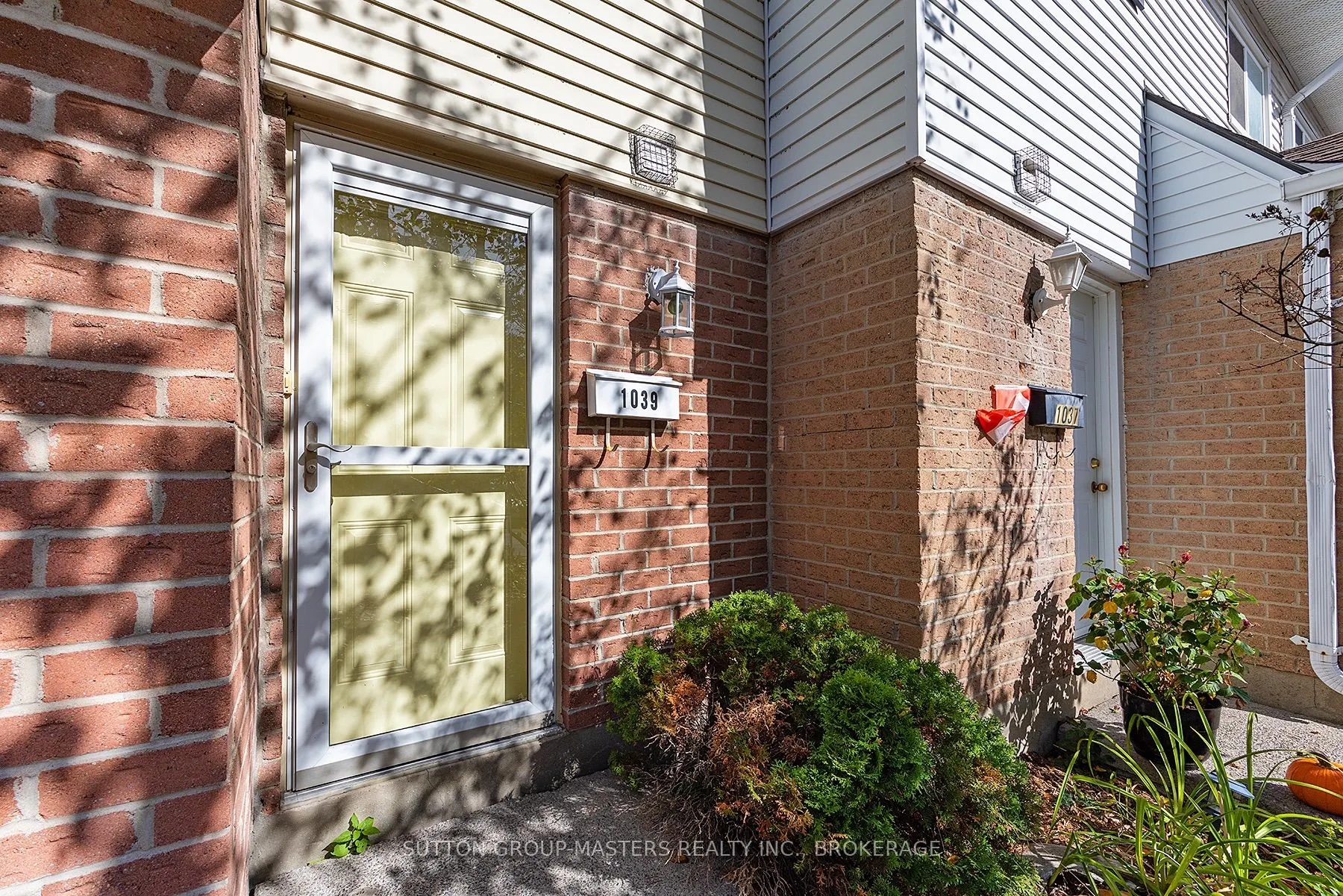 1039 Craig Lane, #31