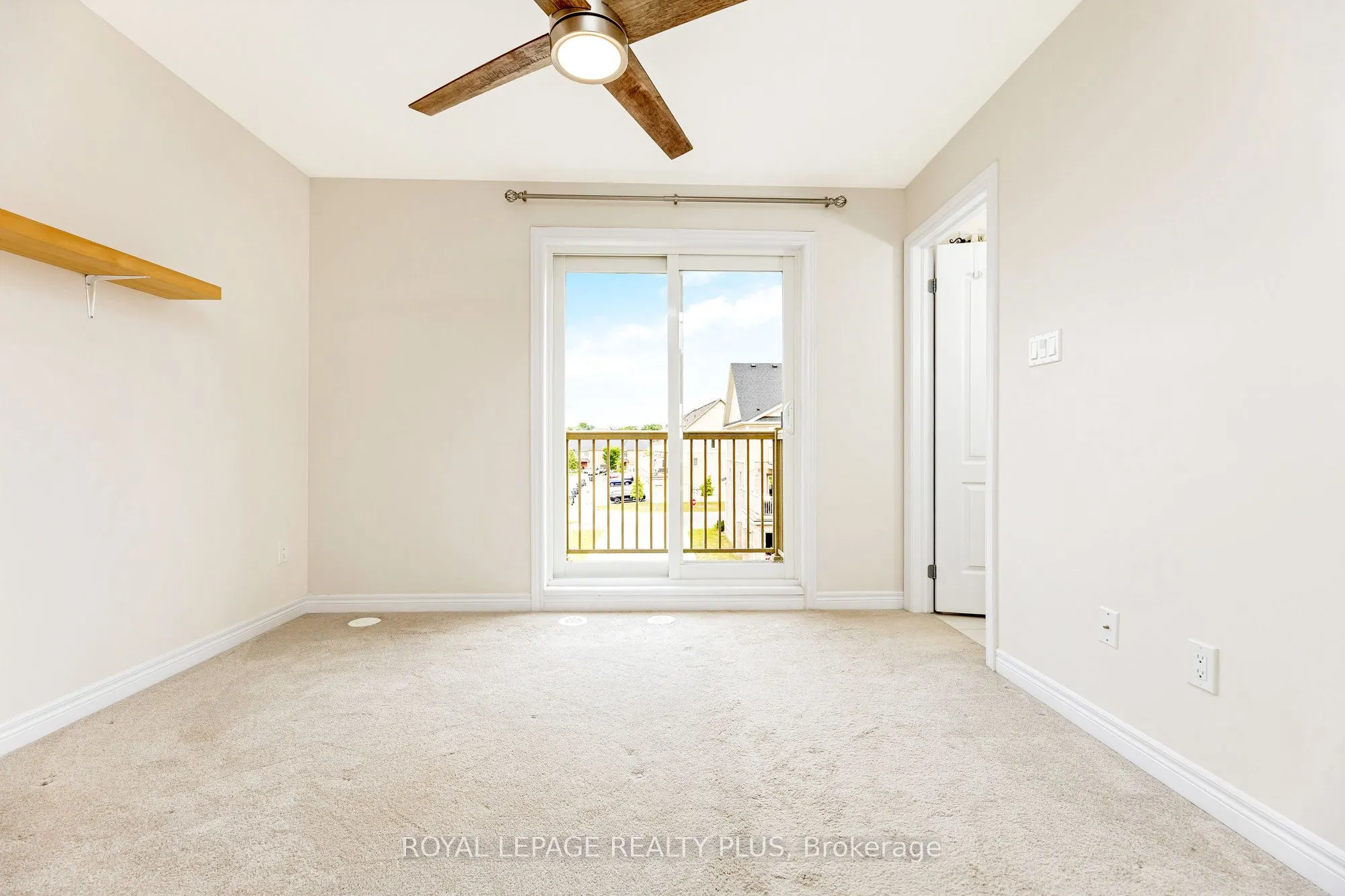 120 Watson Parkway N, #1