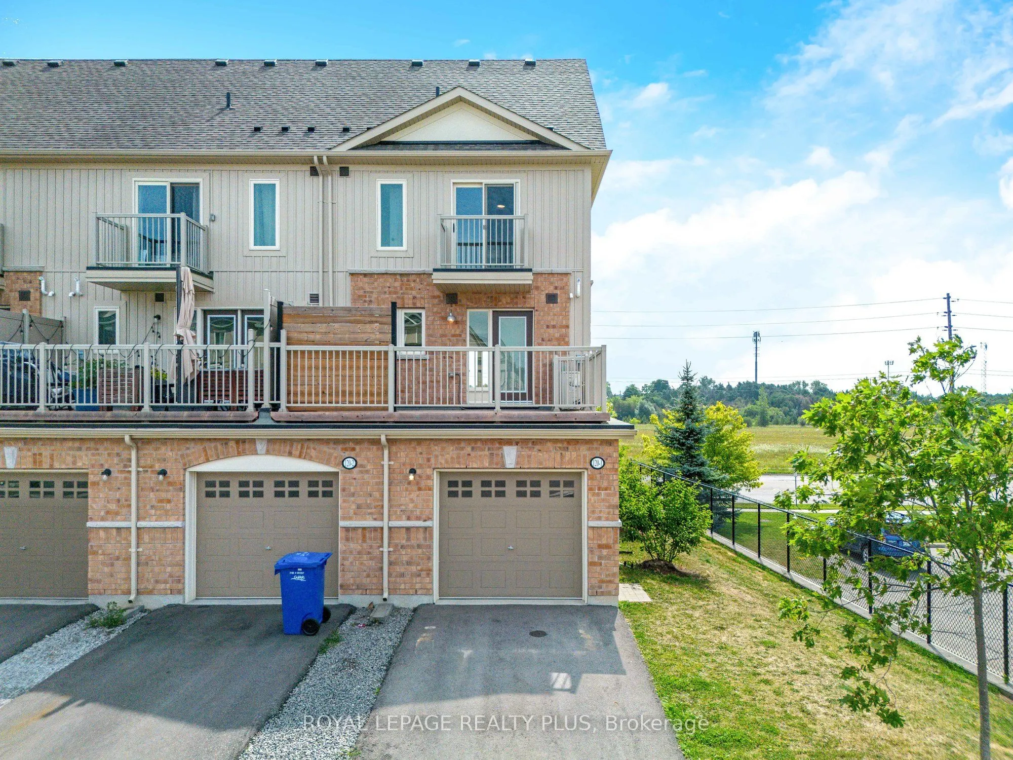 120 Watson Parkway N, #1