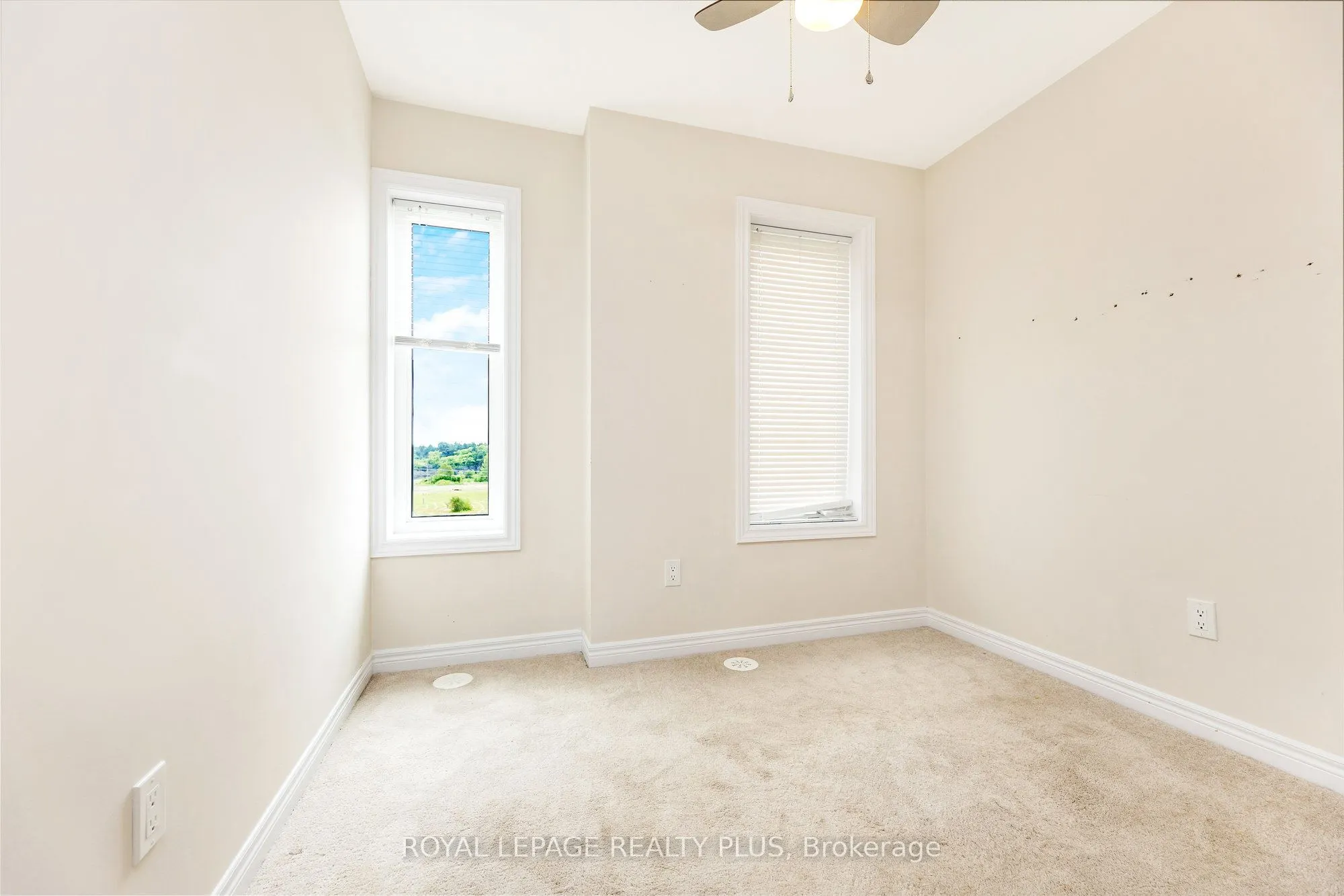 120 Watson Parkway N, #1