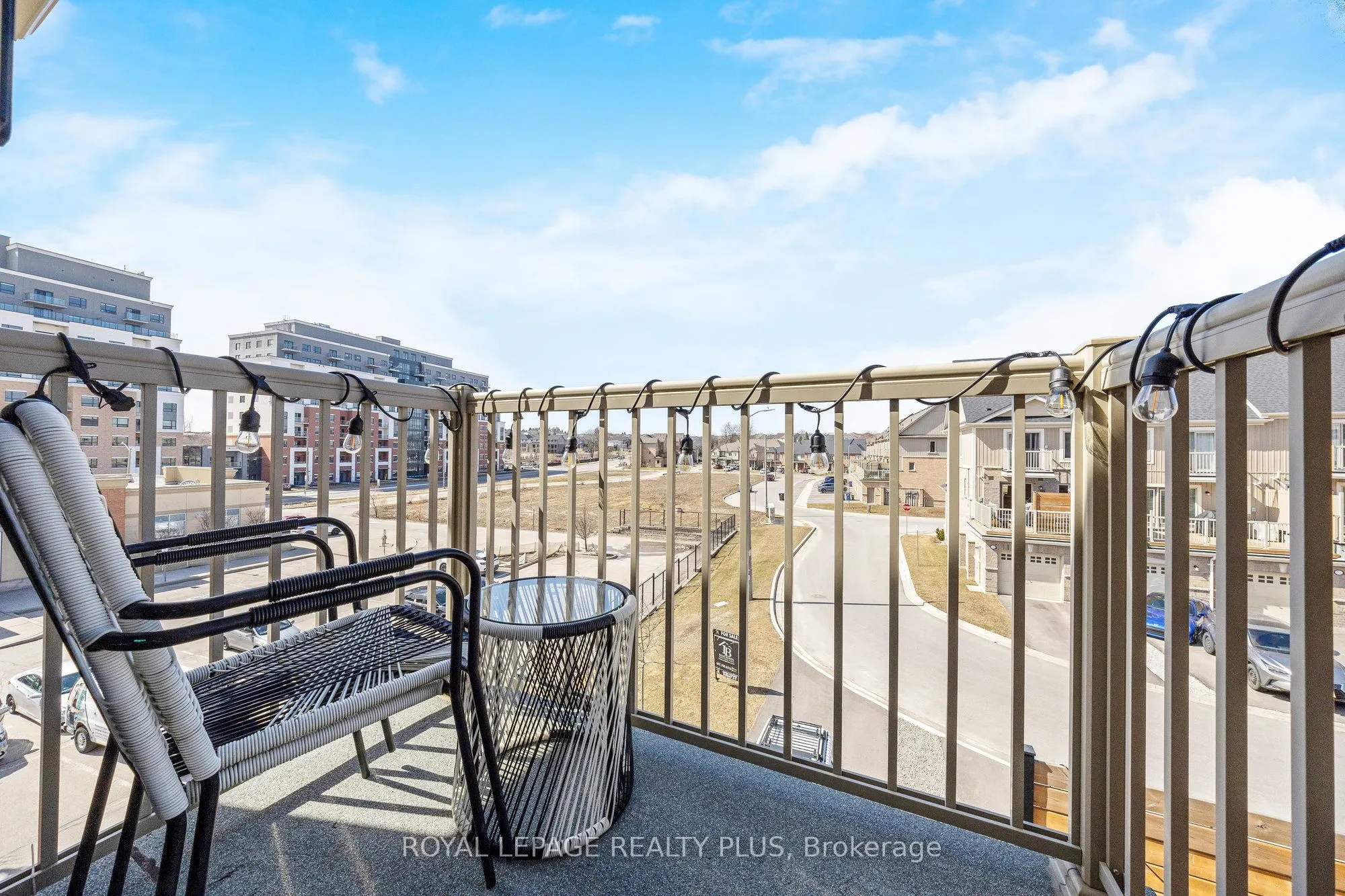 120 Watson Parkway N, #1