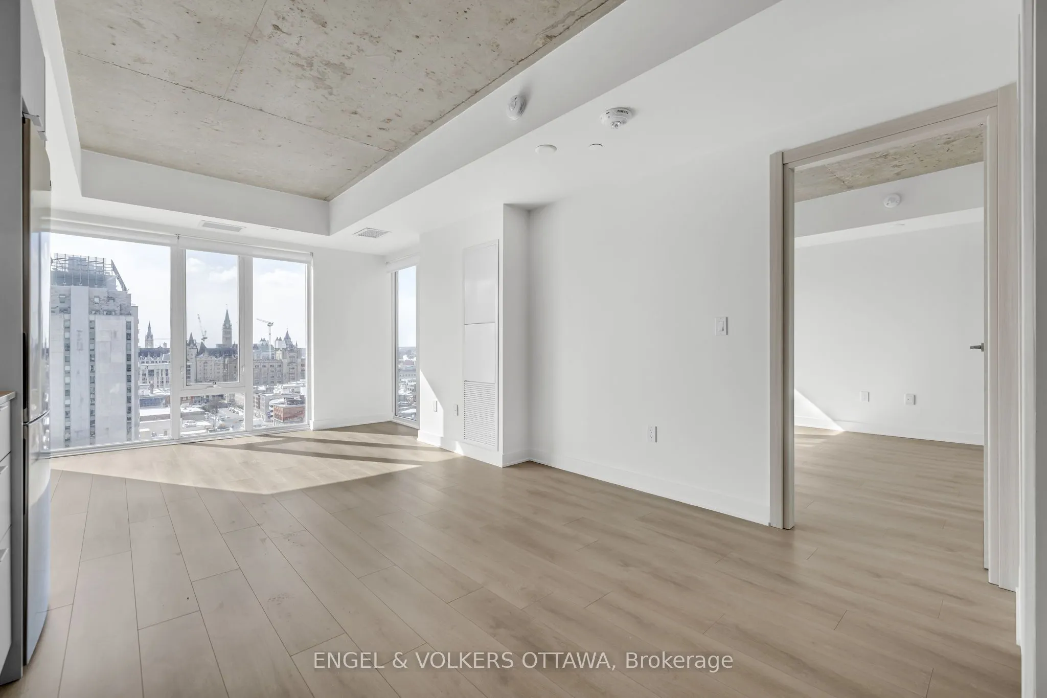 199 Rideau Street, #2411