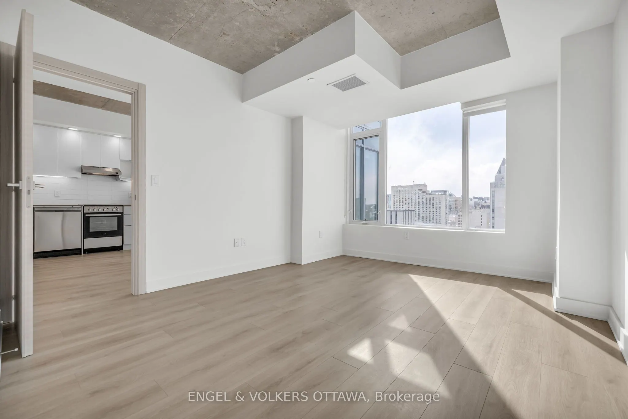199 Rideau Street, #2411