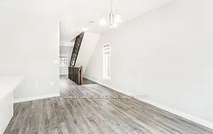 1 Glade Lane