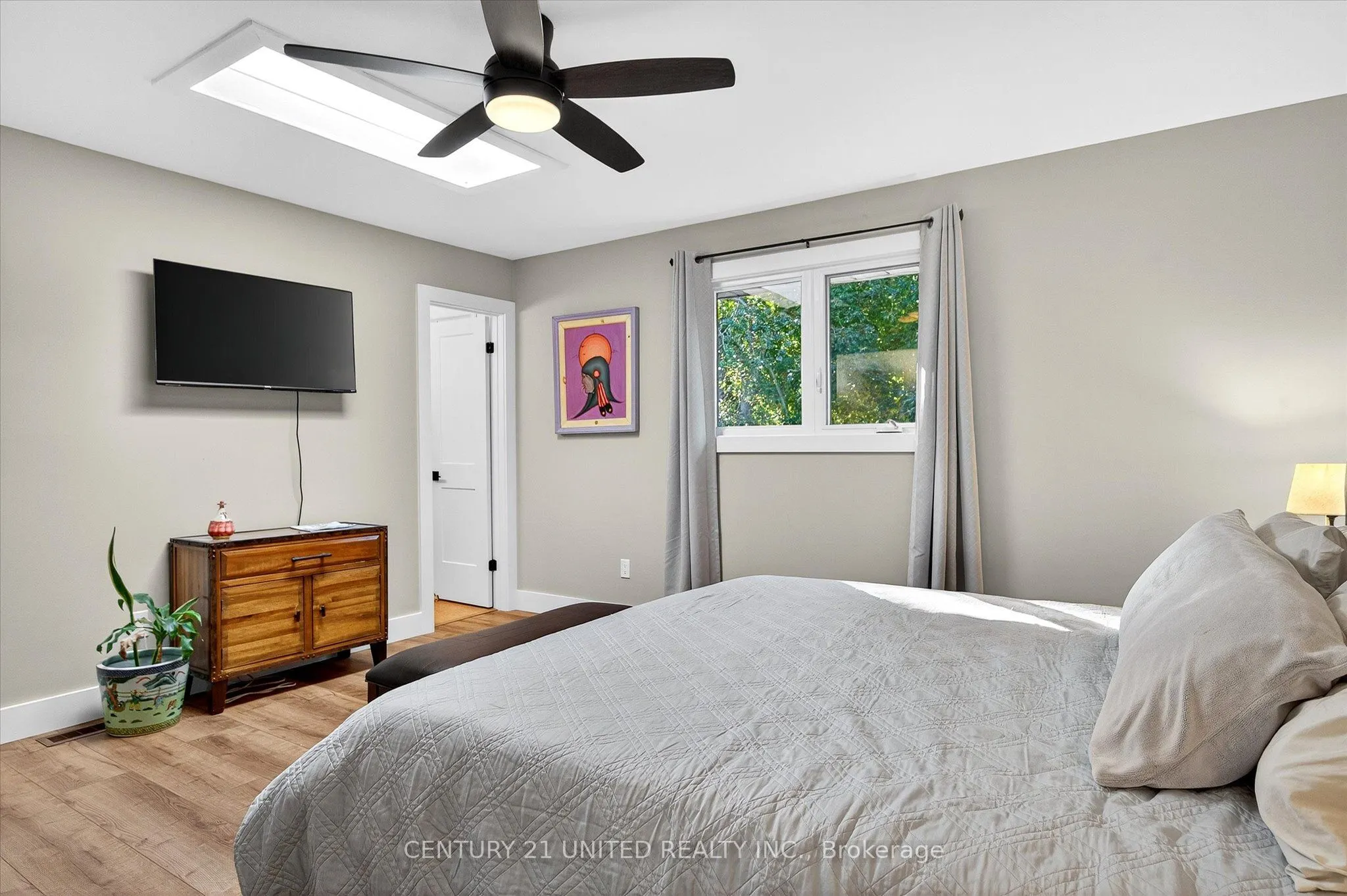 1309 Scollard Drive
