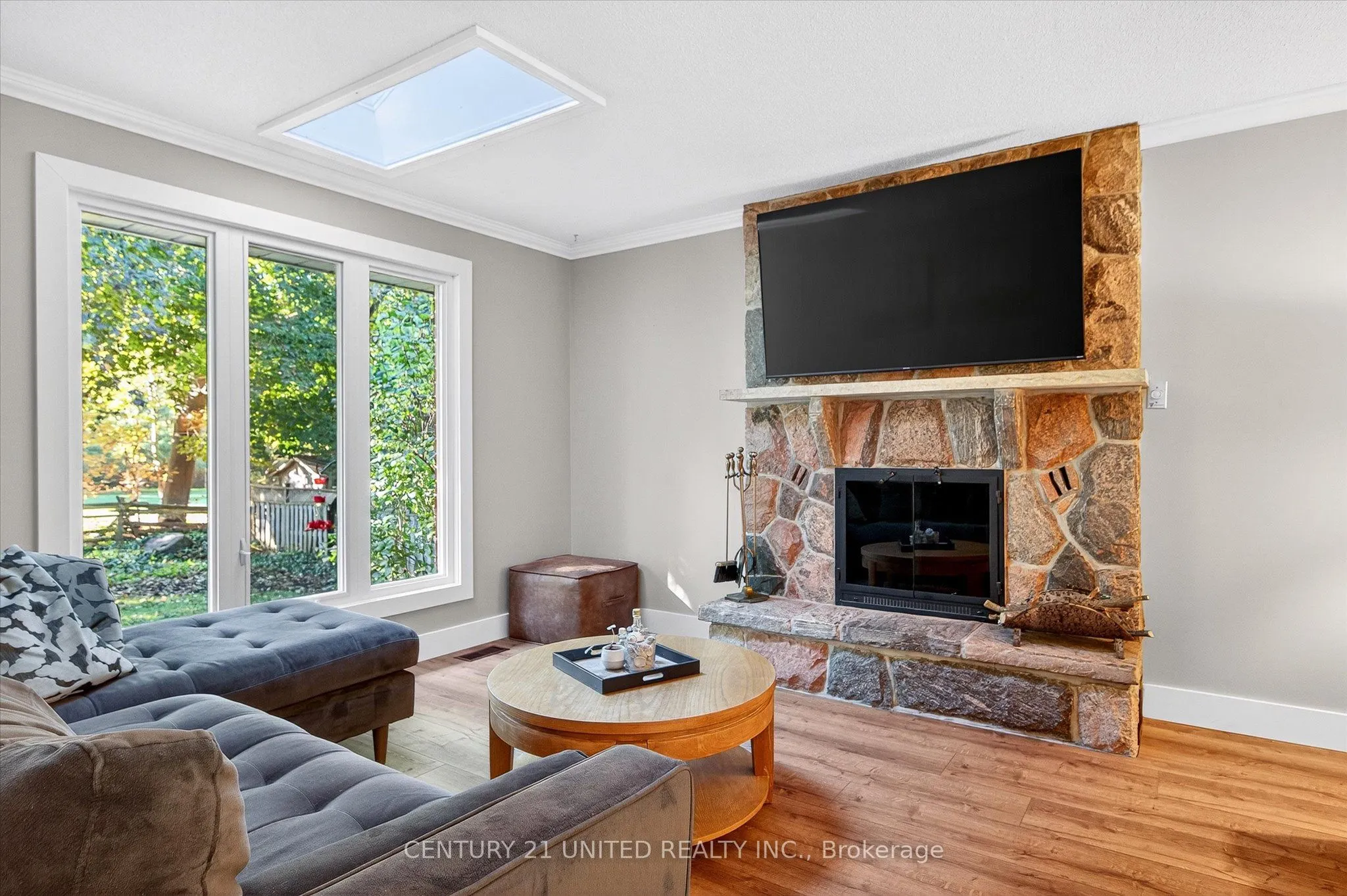 1309 Scollard Drive