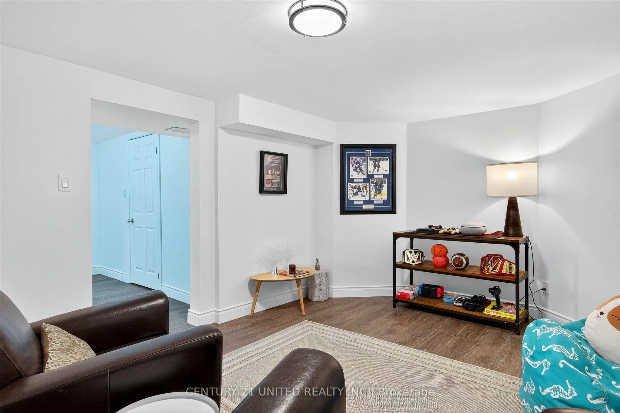 1309 Scollard Drive