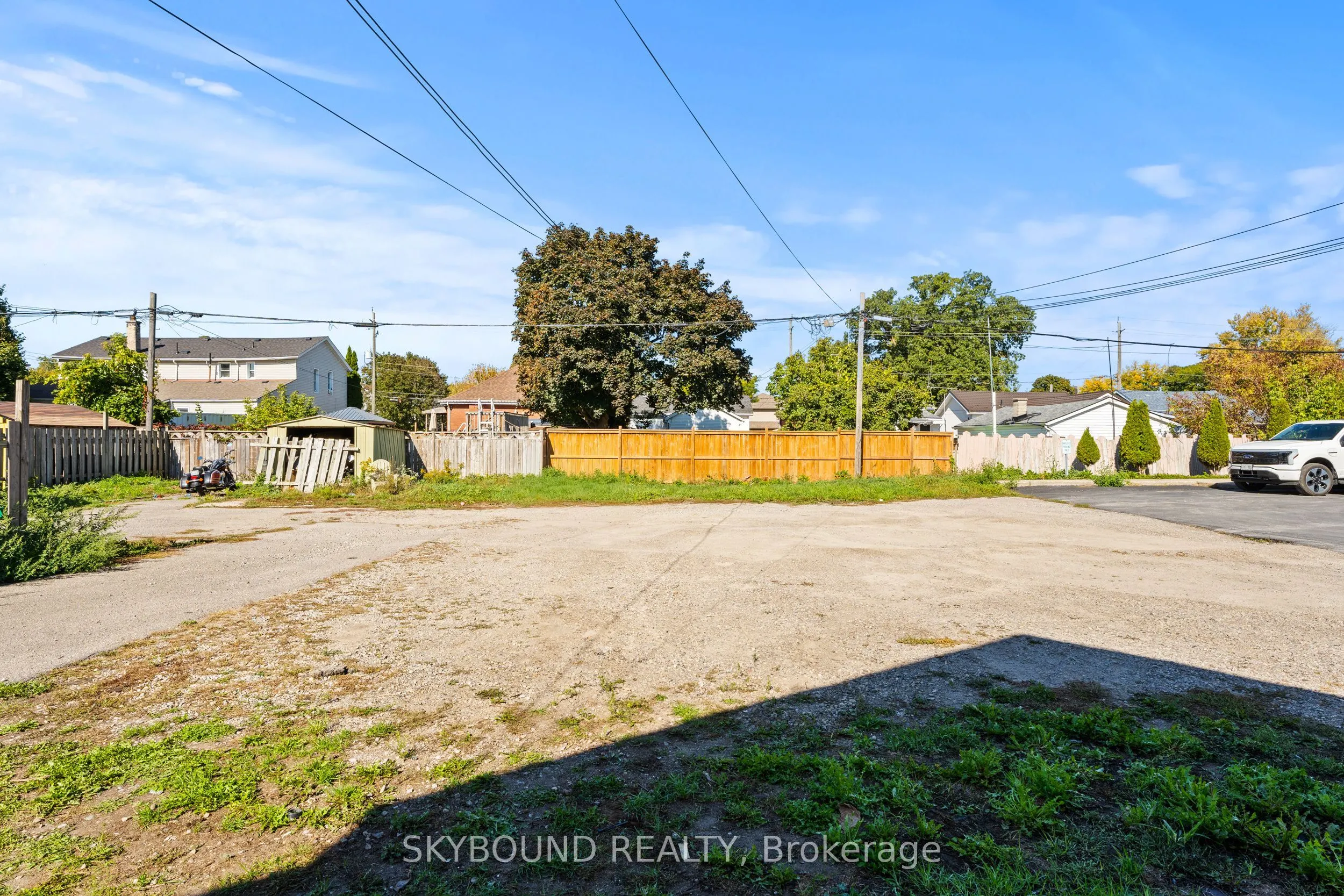 65 Colborne Street W