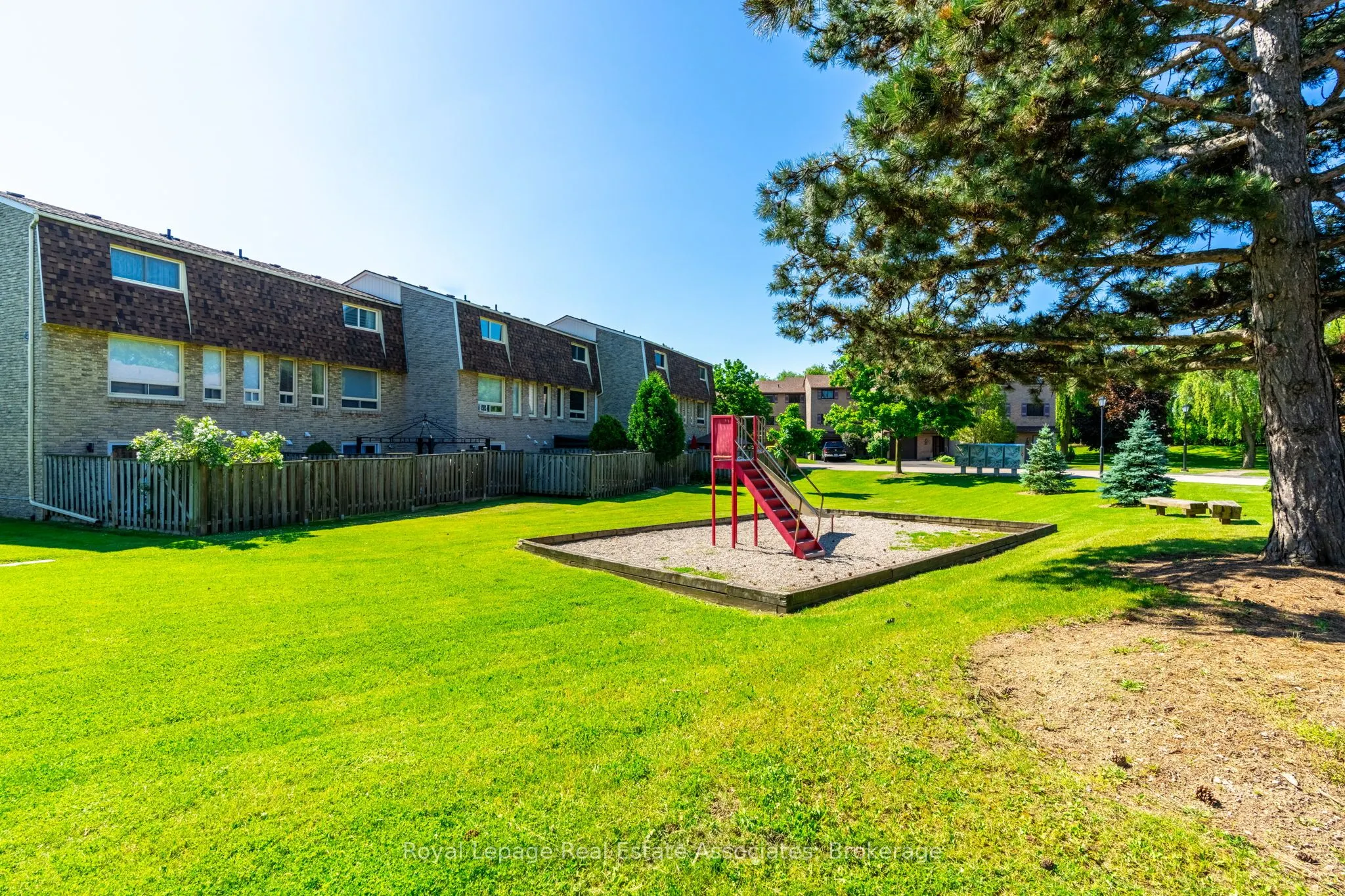 1250 Limeridge Road E, #41