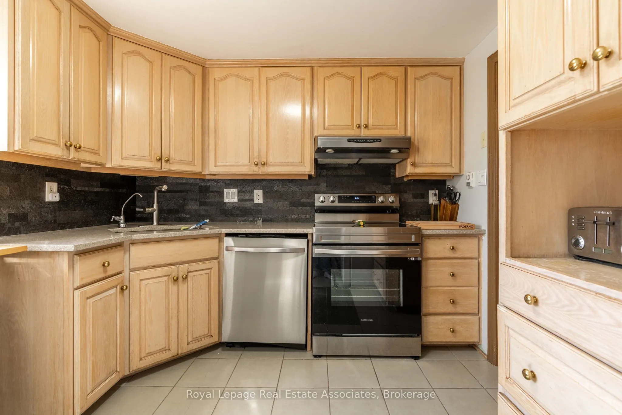 1250 Limeridge Road E, #41