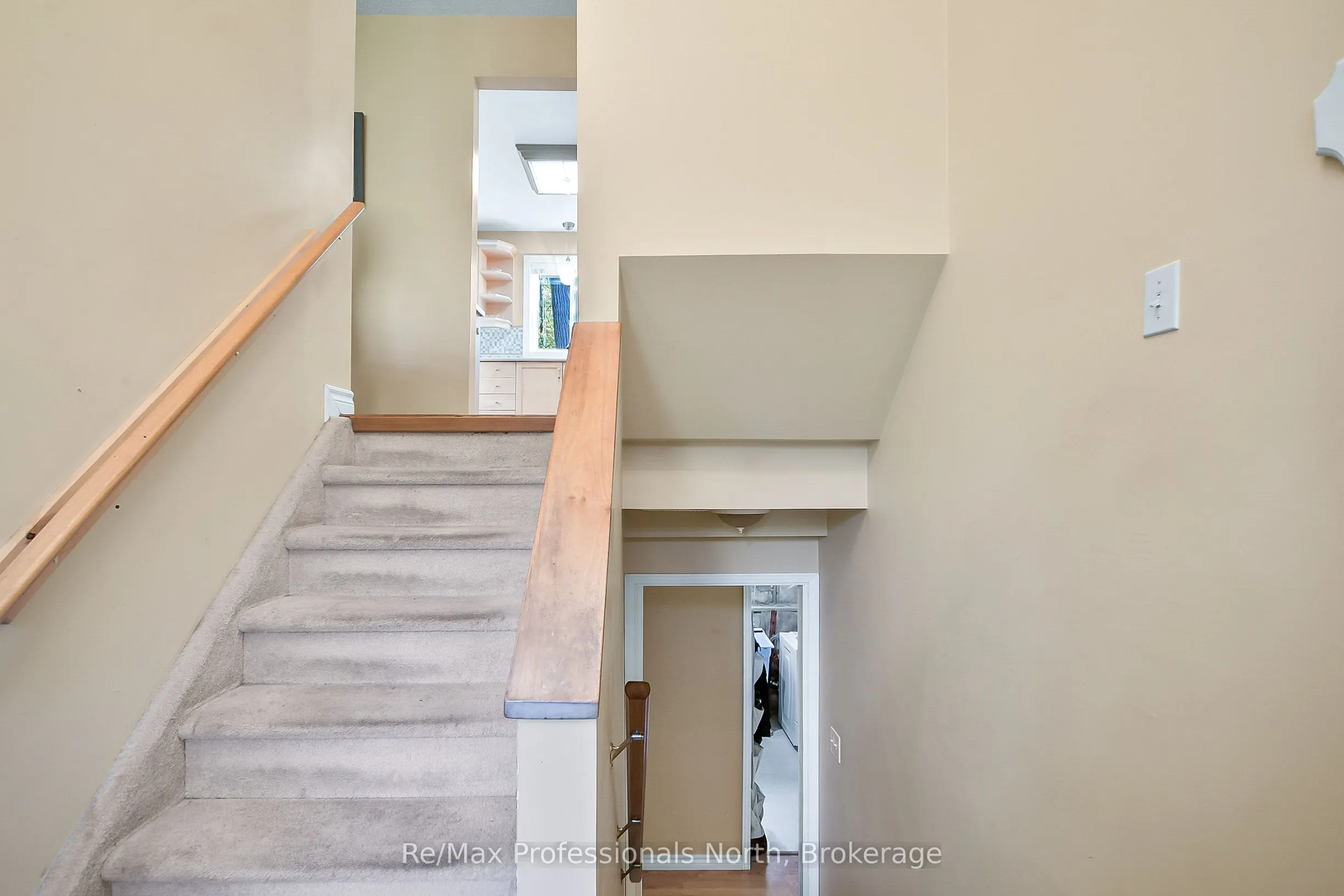 1200 MUSKOKA Road N