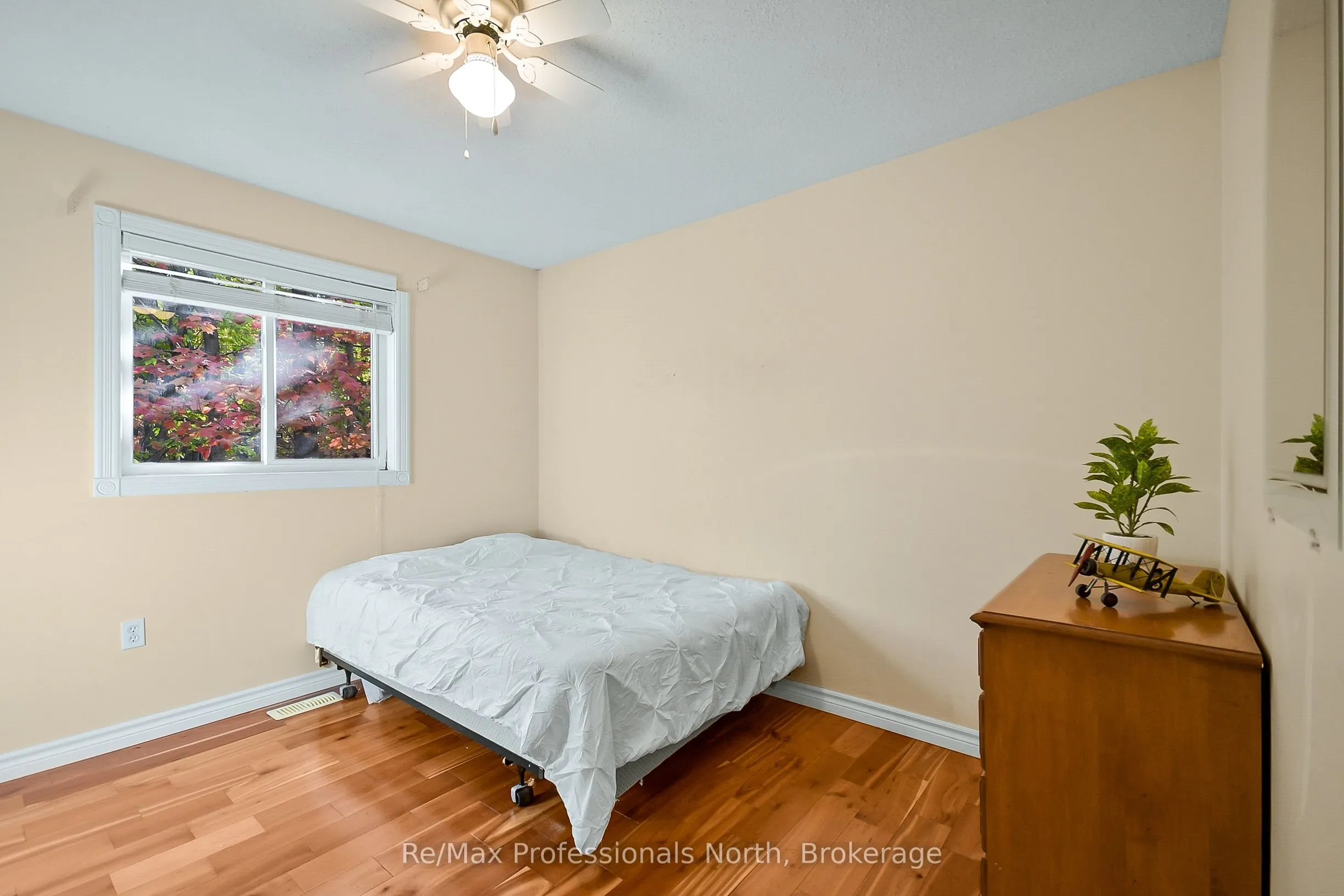 1200 MUSKOKA Road N