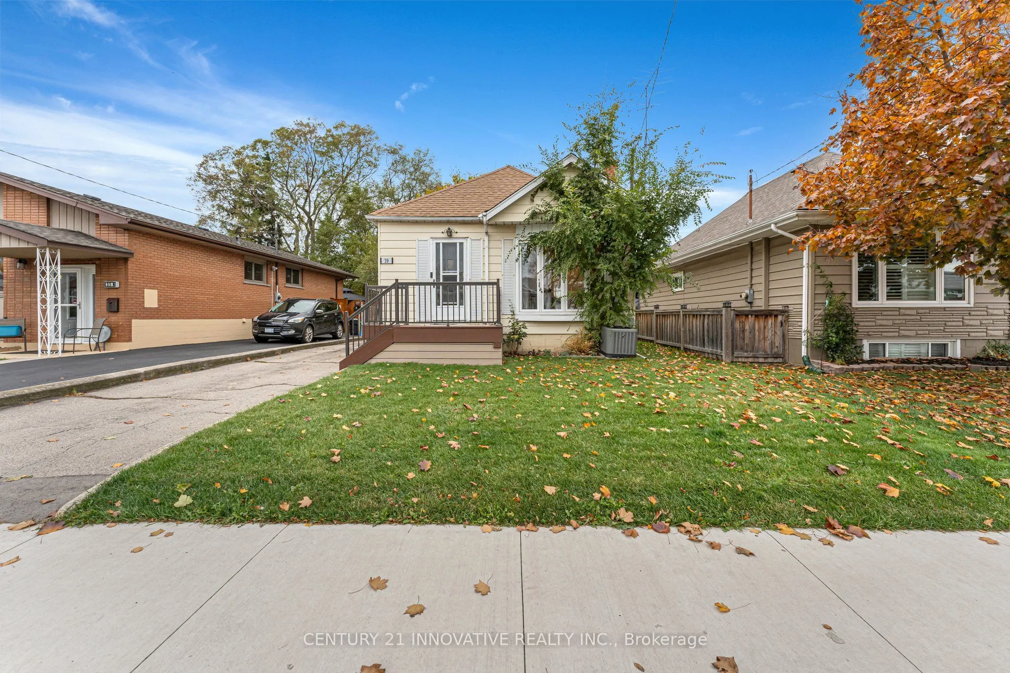 39 Delena Avenue N