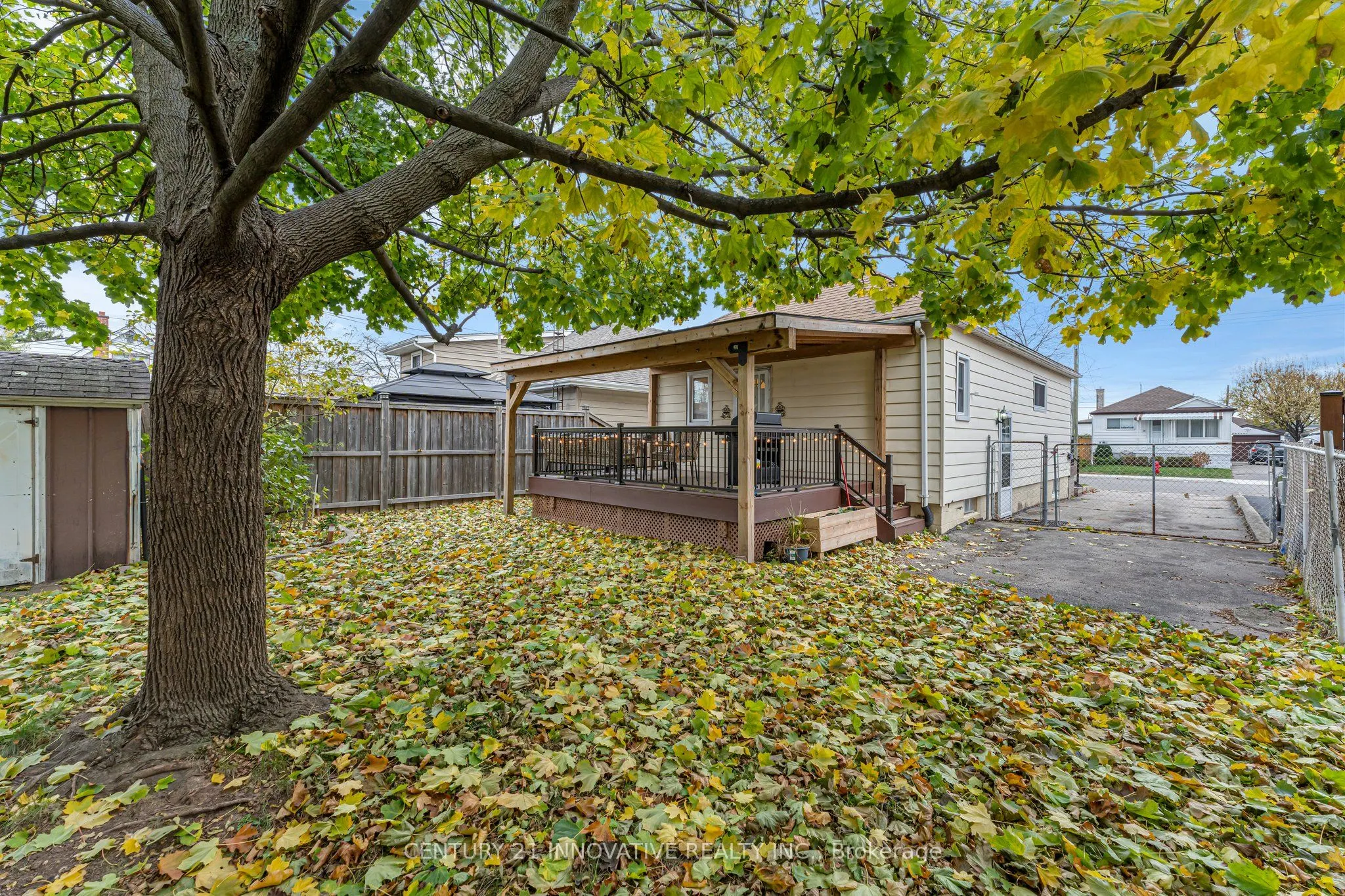 39 Delena Avenue N