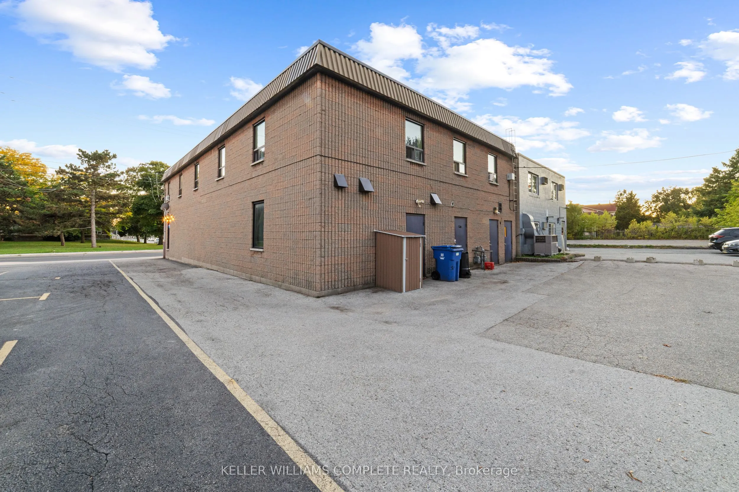 445 Concession Street