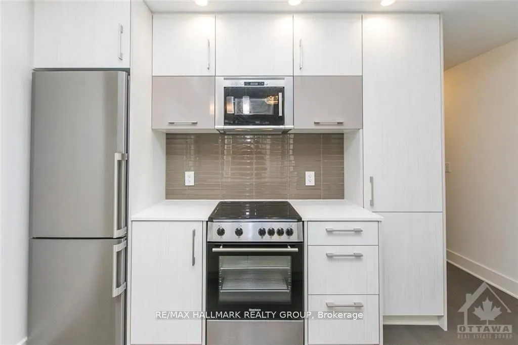255 Bay Street, Ottawa, #905