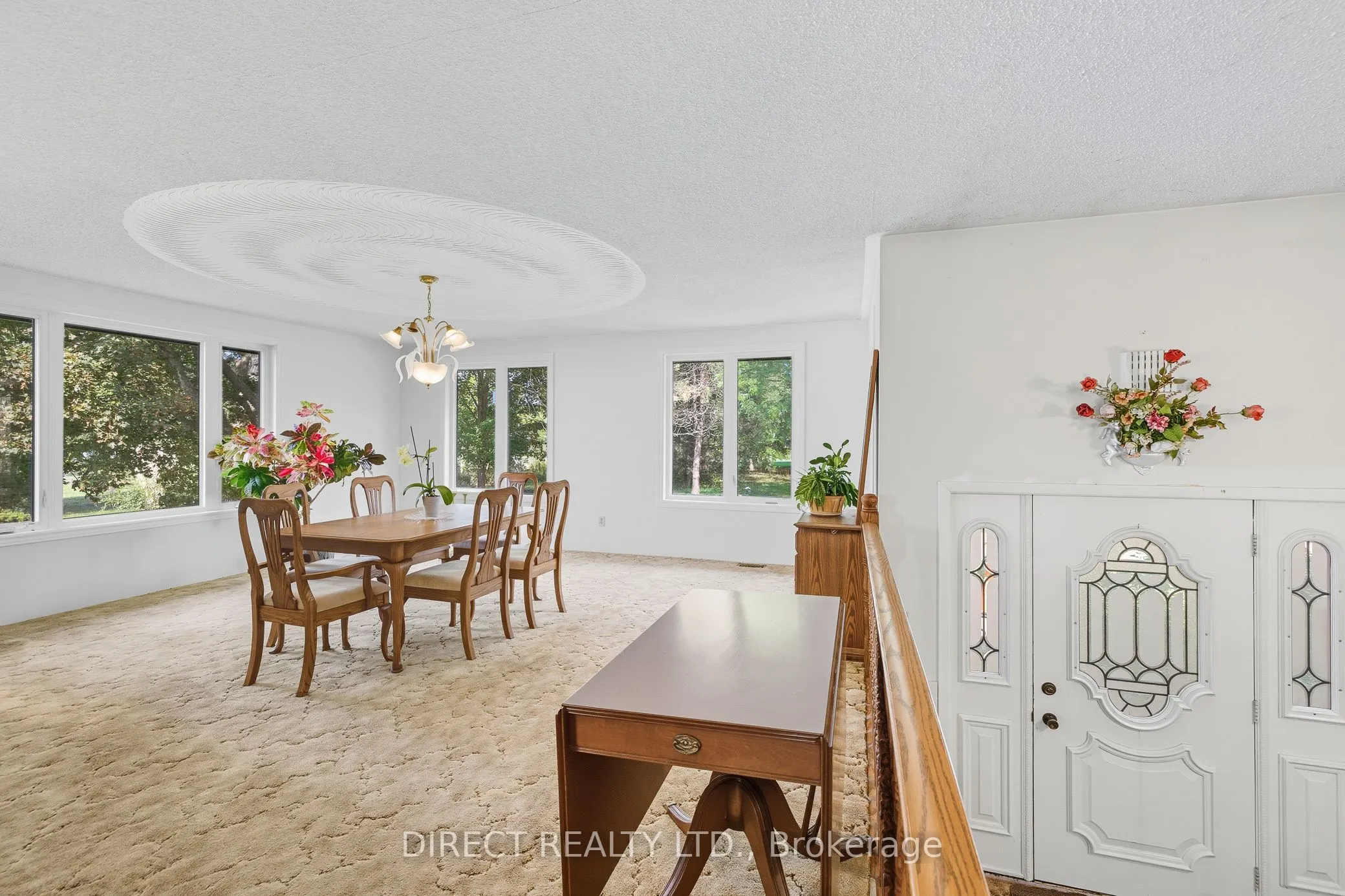 15753 Loyalist Parkway