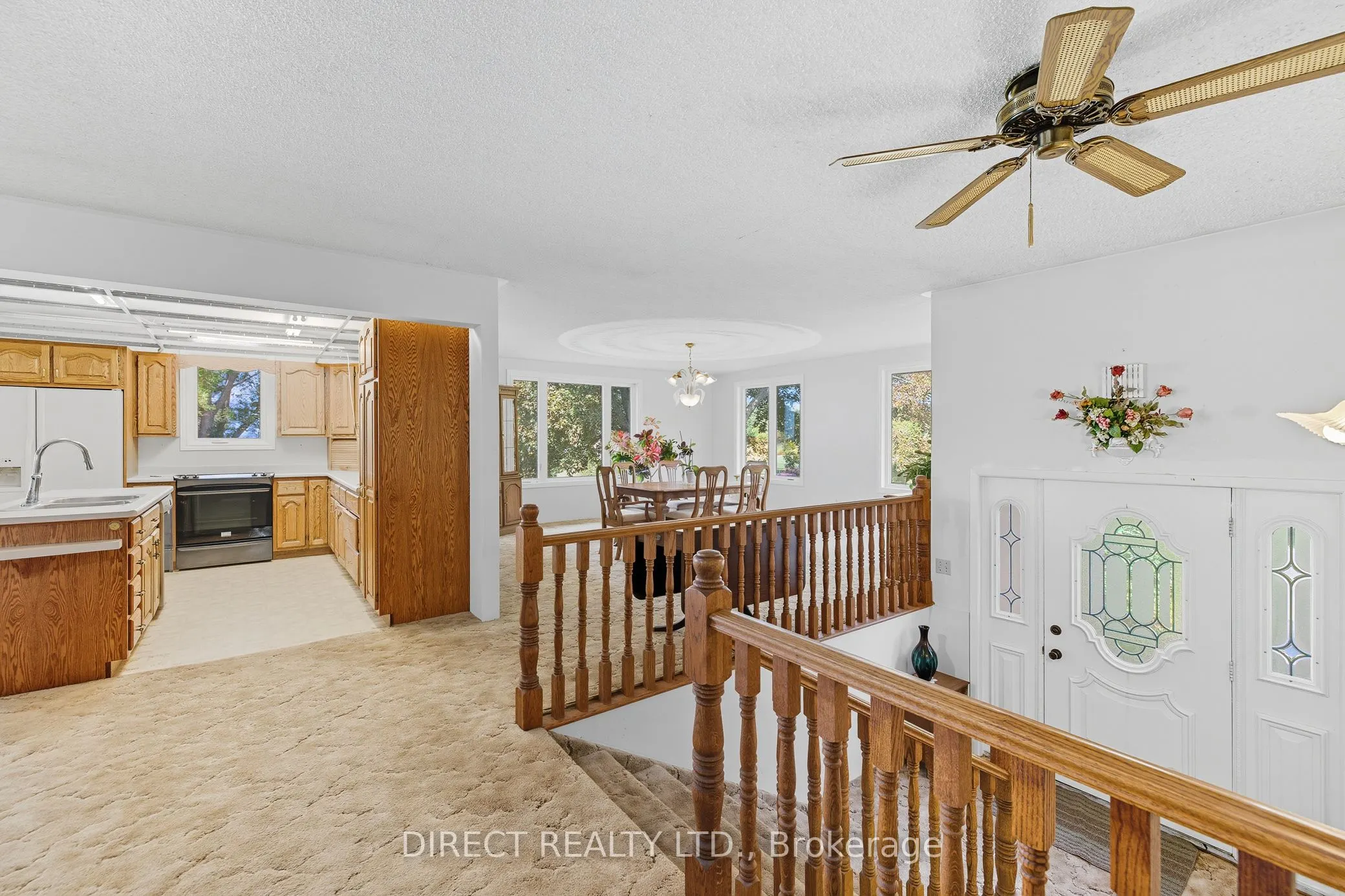 15753 Loyalist Parkway