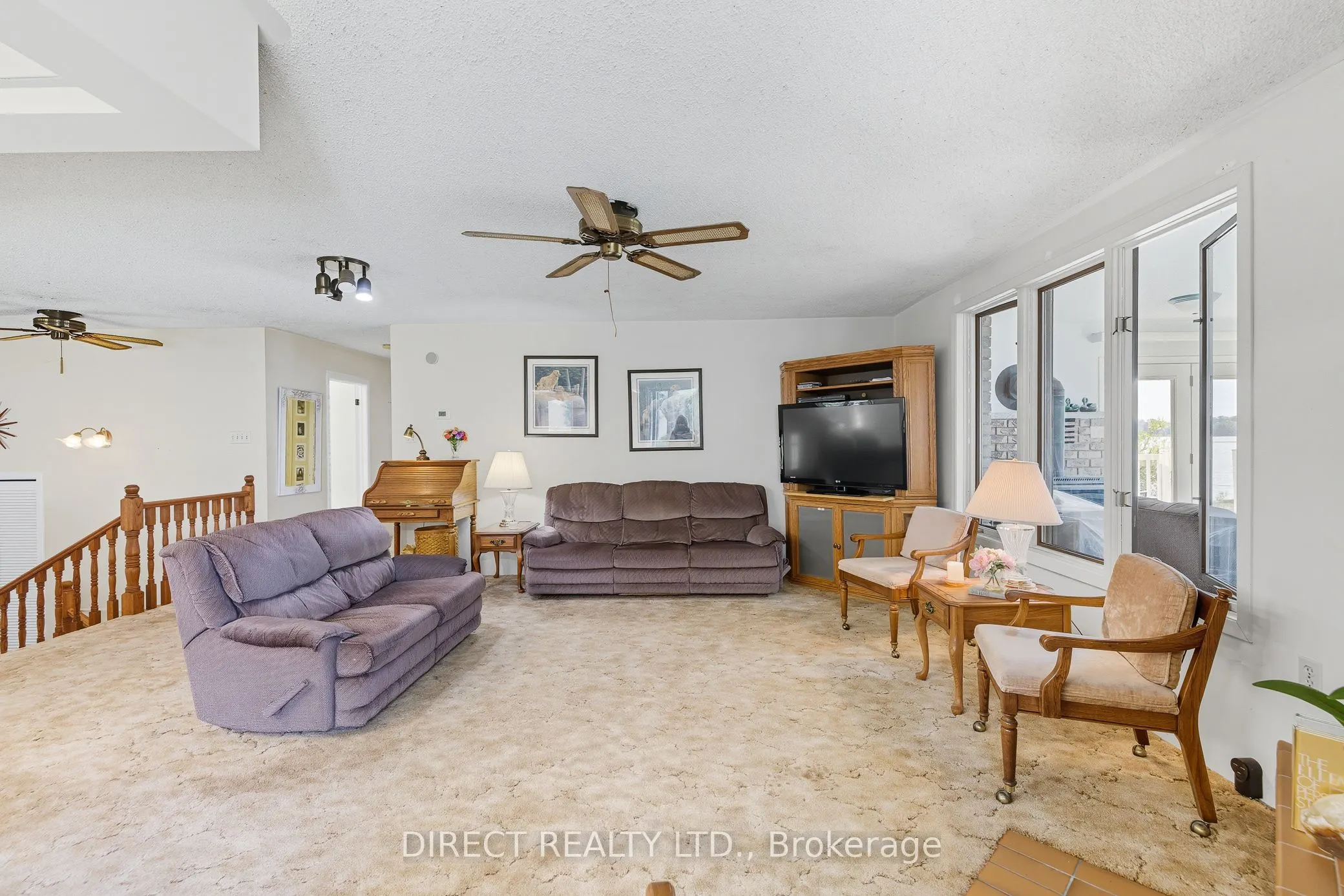 15753 Loyalist Parkway