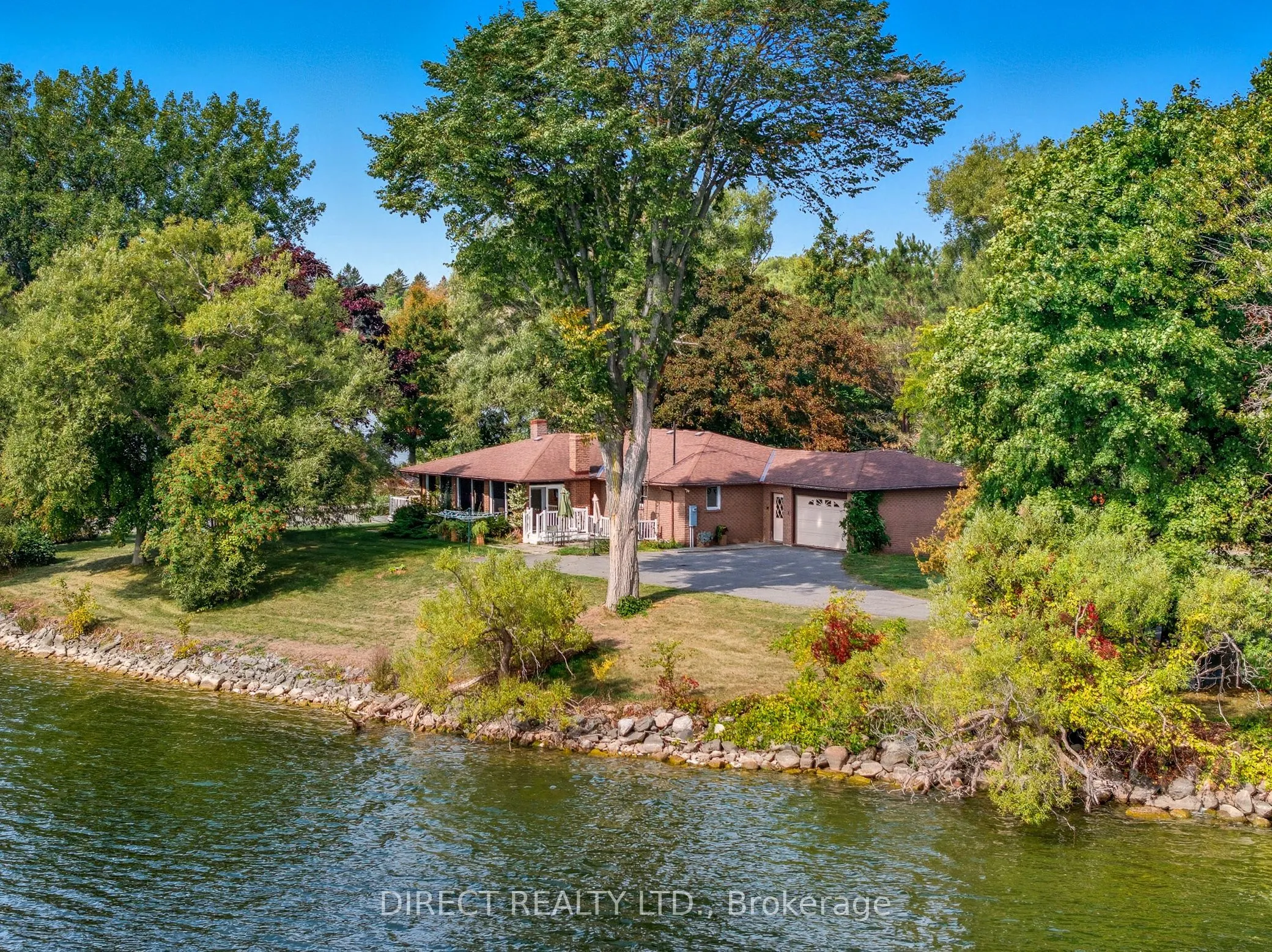 15753 Loyalist Parkway