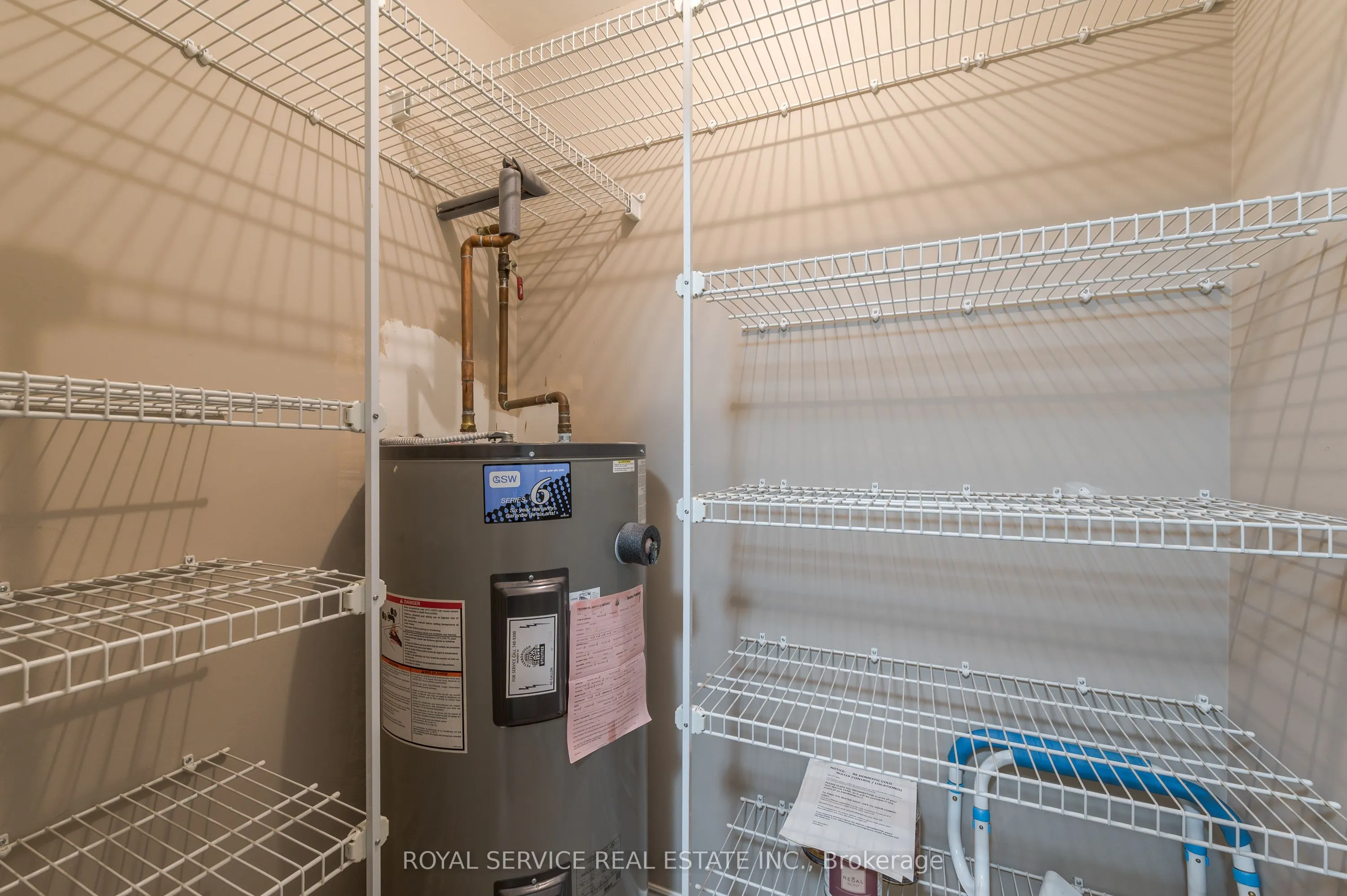 921 Armour Road, #215