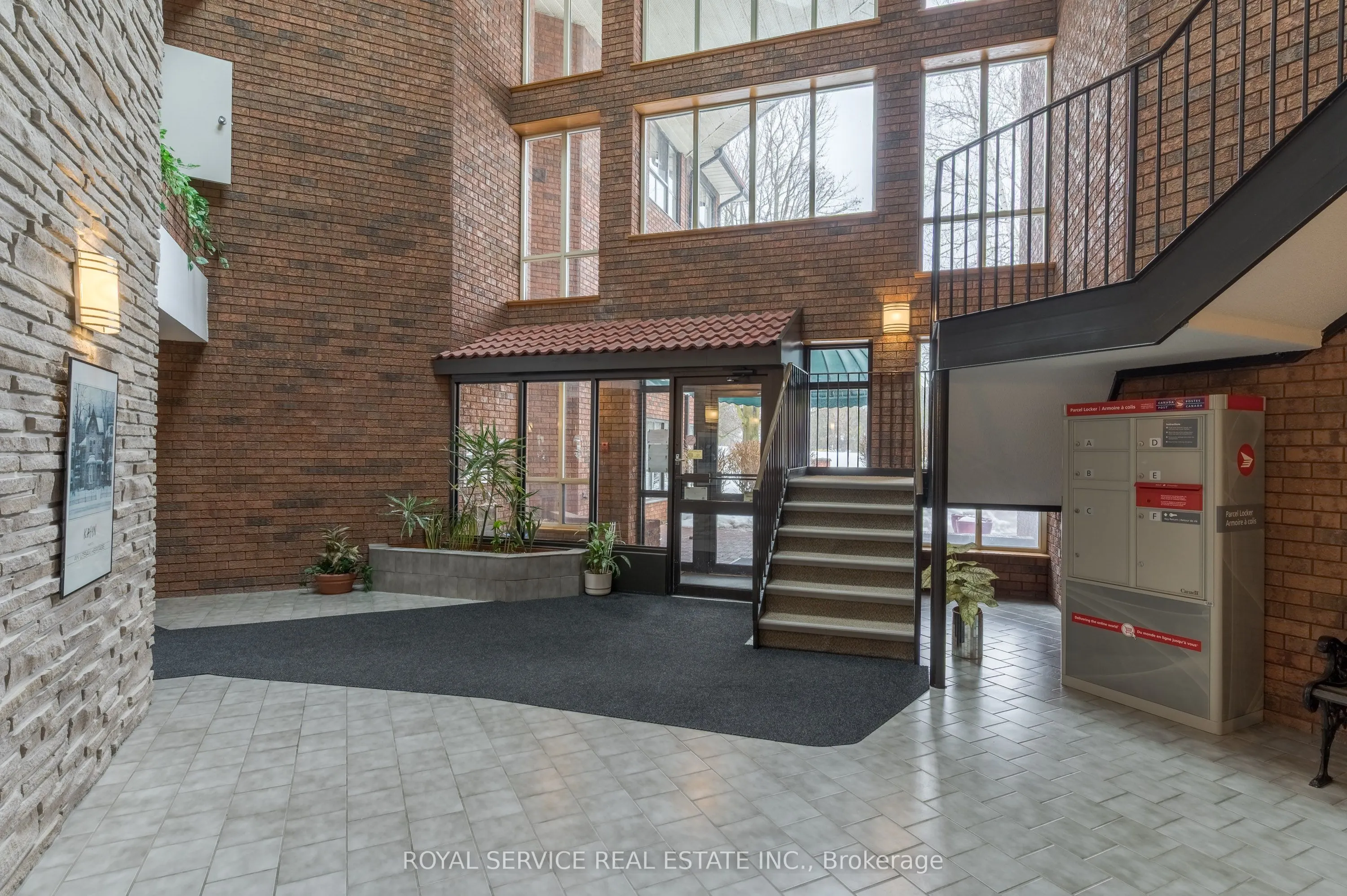 921 Armour Road, #215