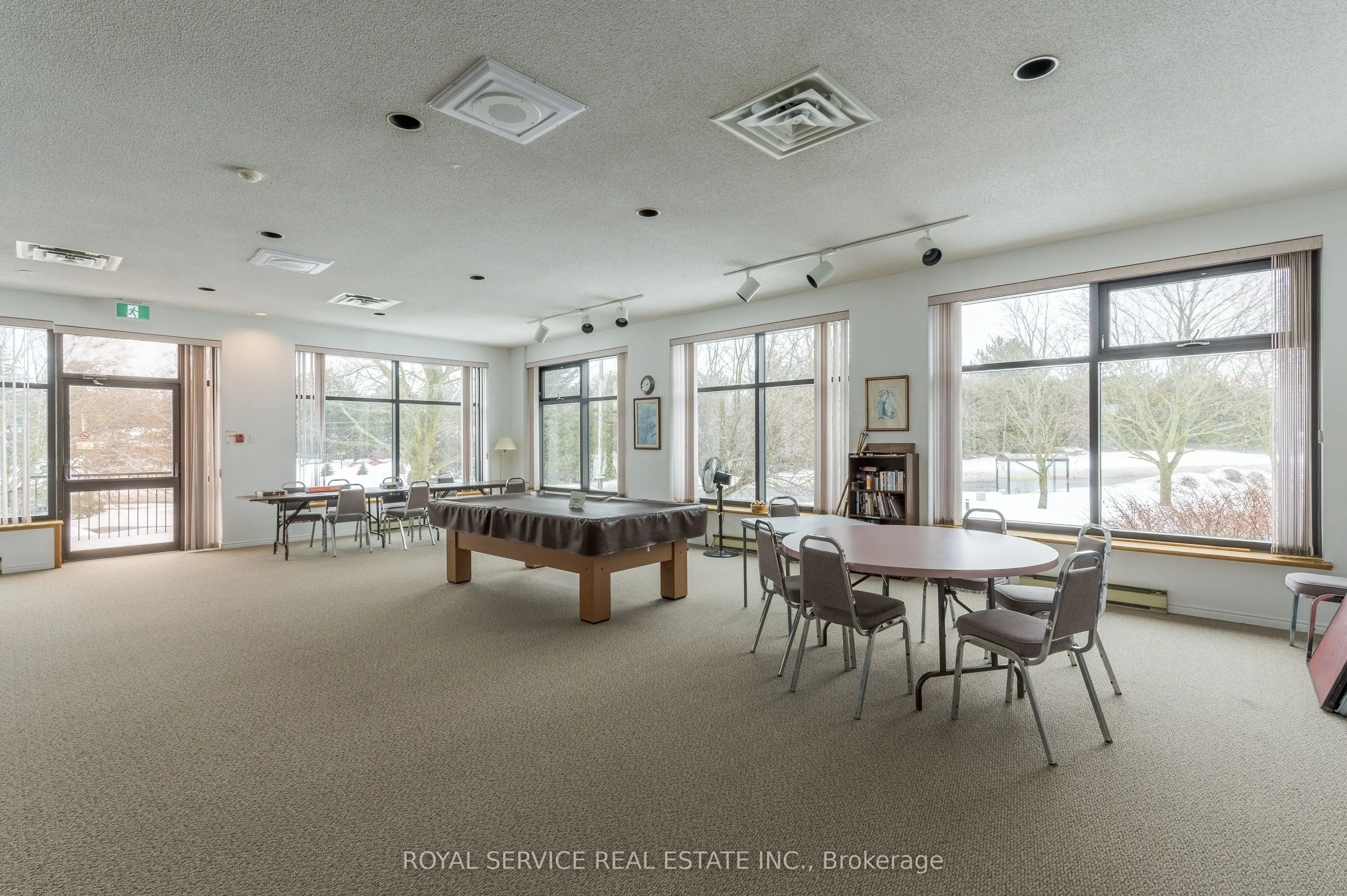 921 Armour Road, #215
