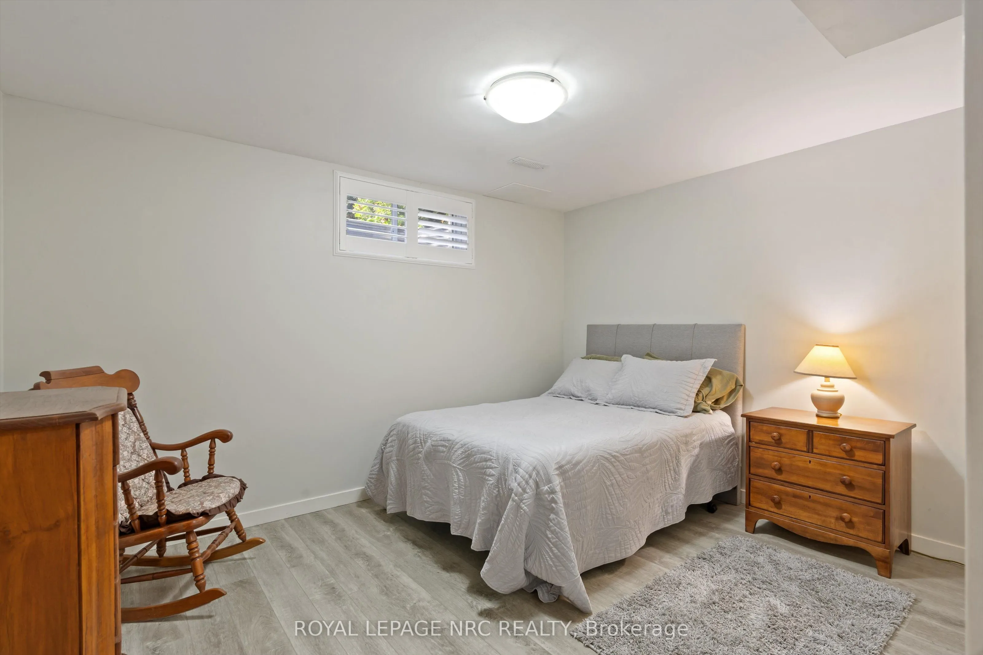 2880 King Street, #20