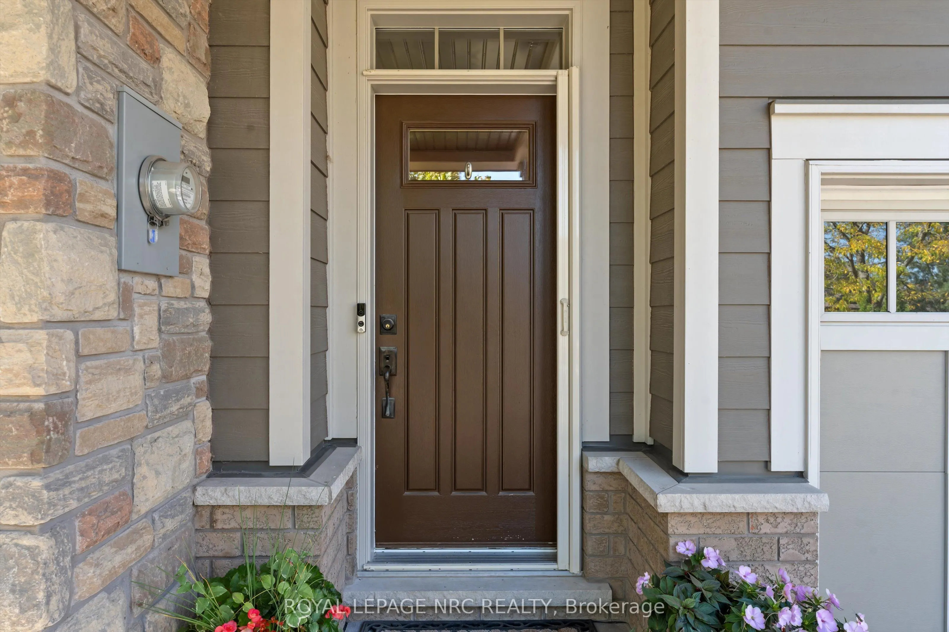 2880 King Street, #20