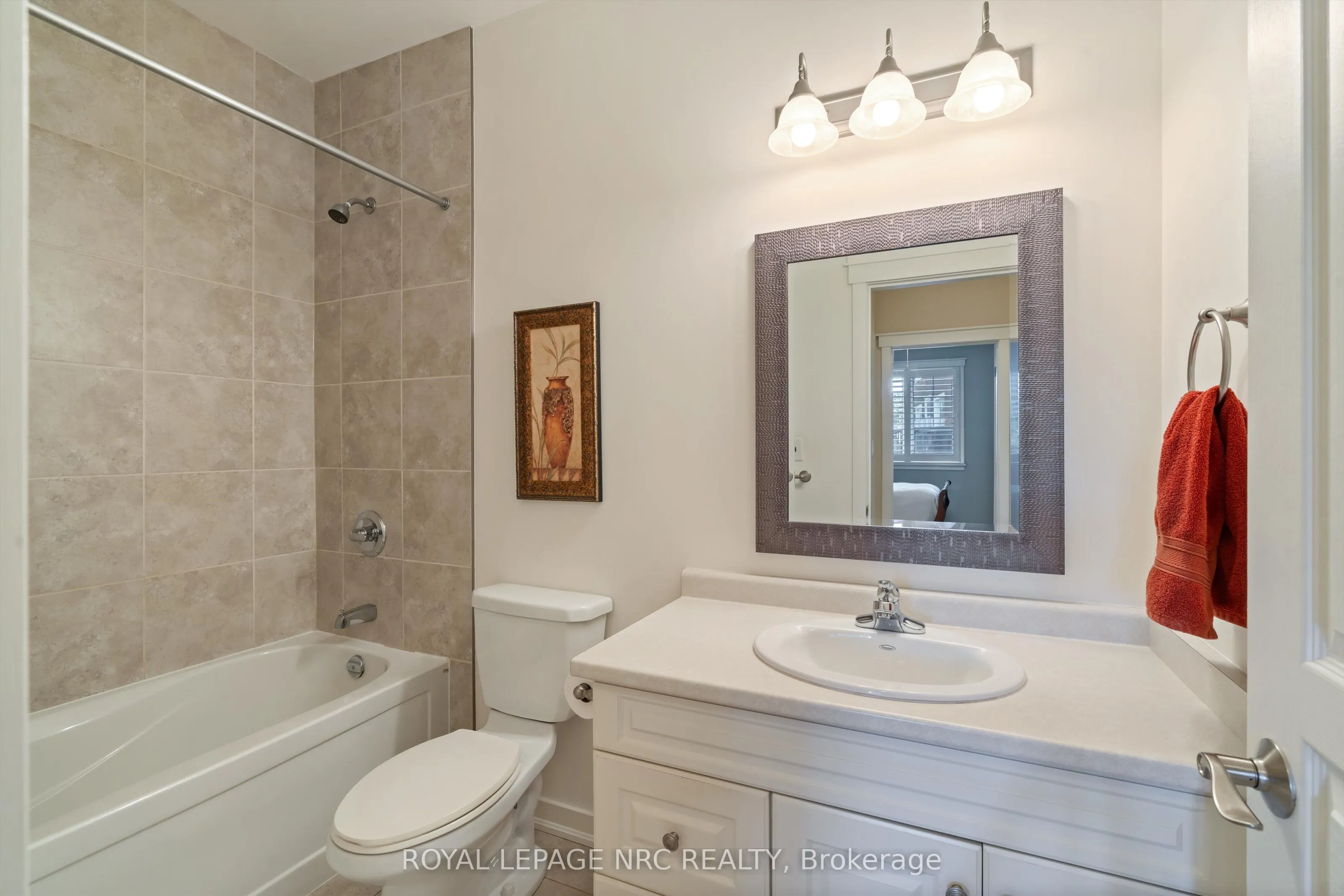 2880 King Street, #20