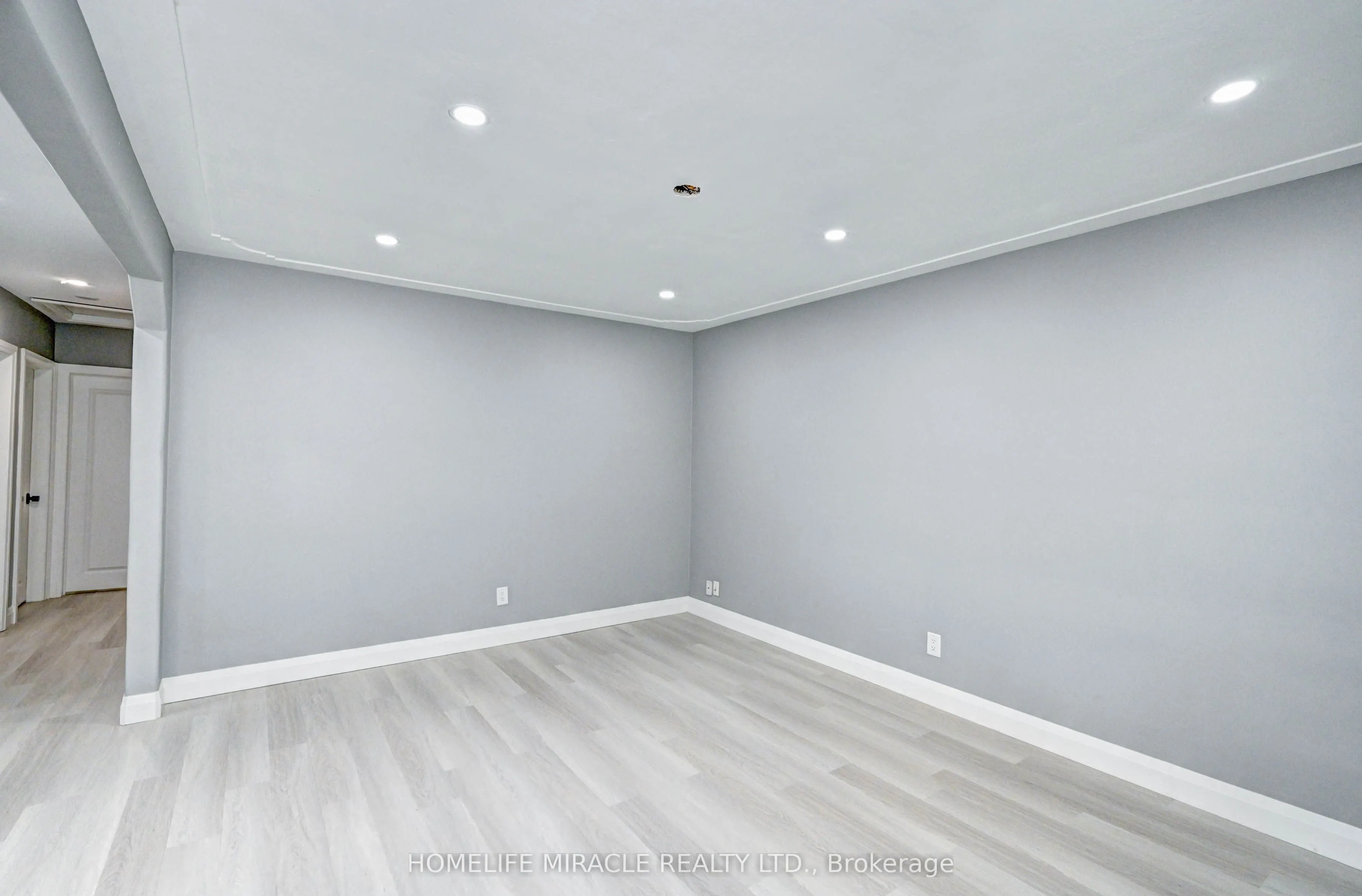 38 Broadview Avenue