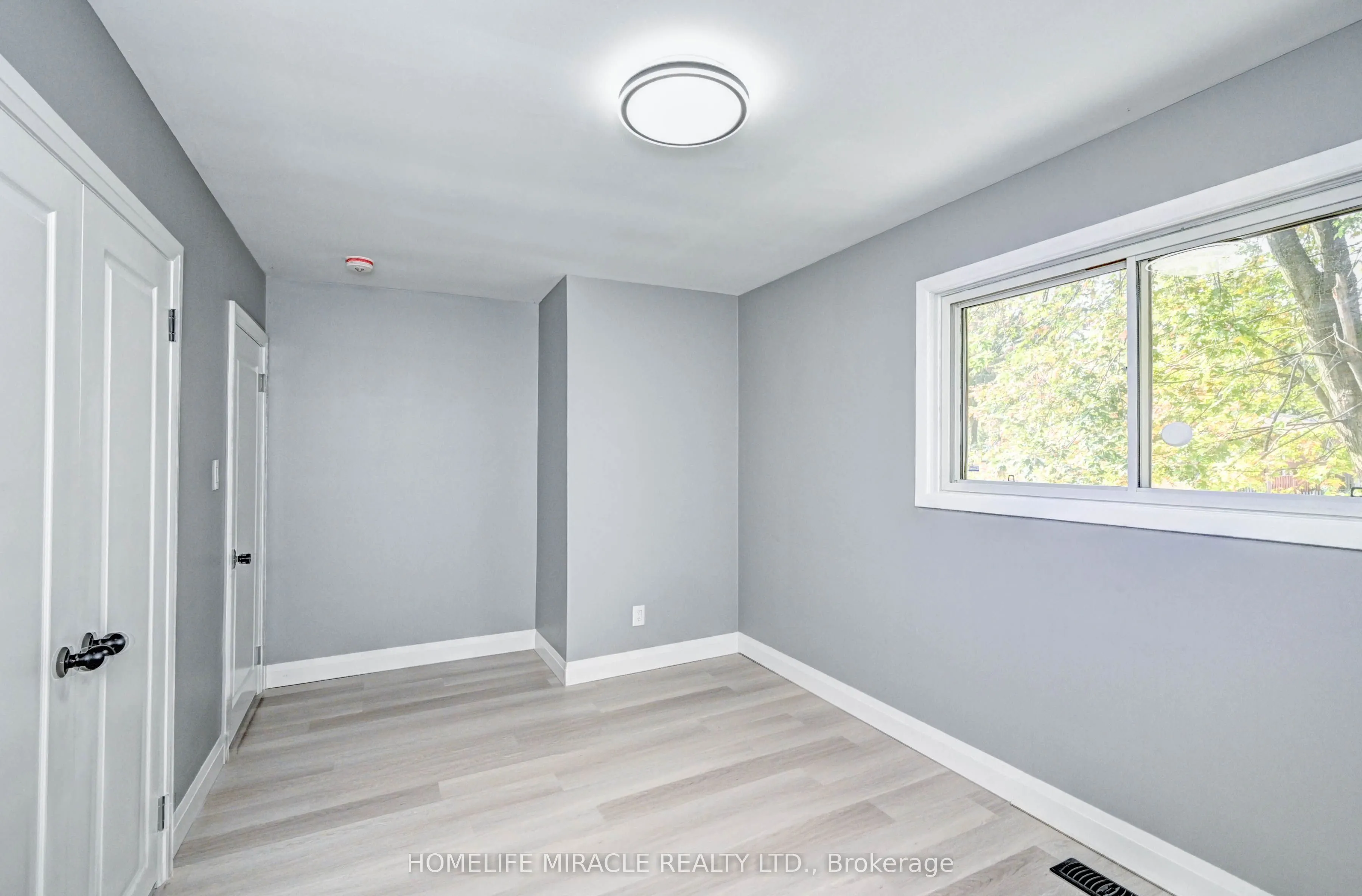 38 Broadview Avenue