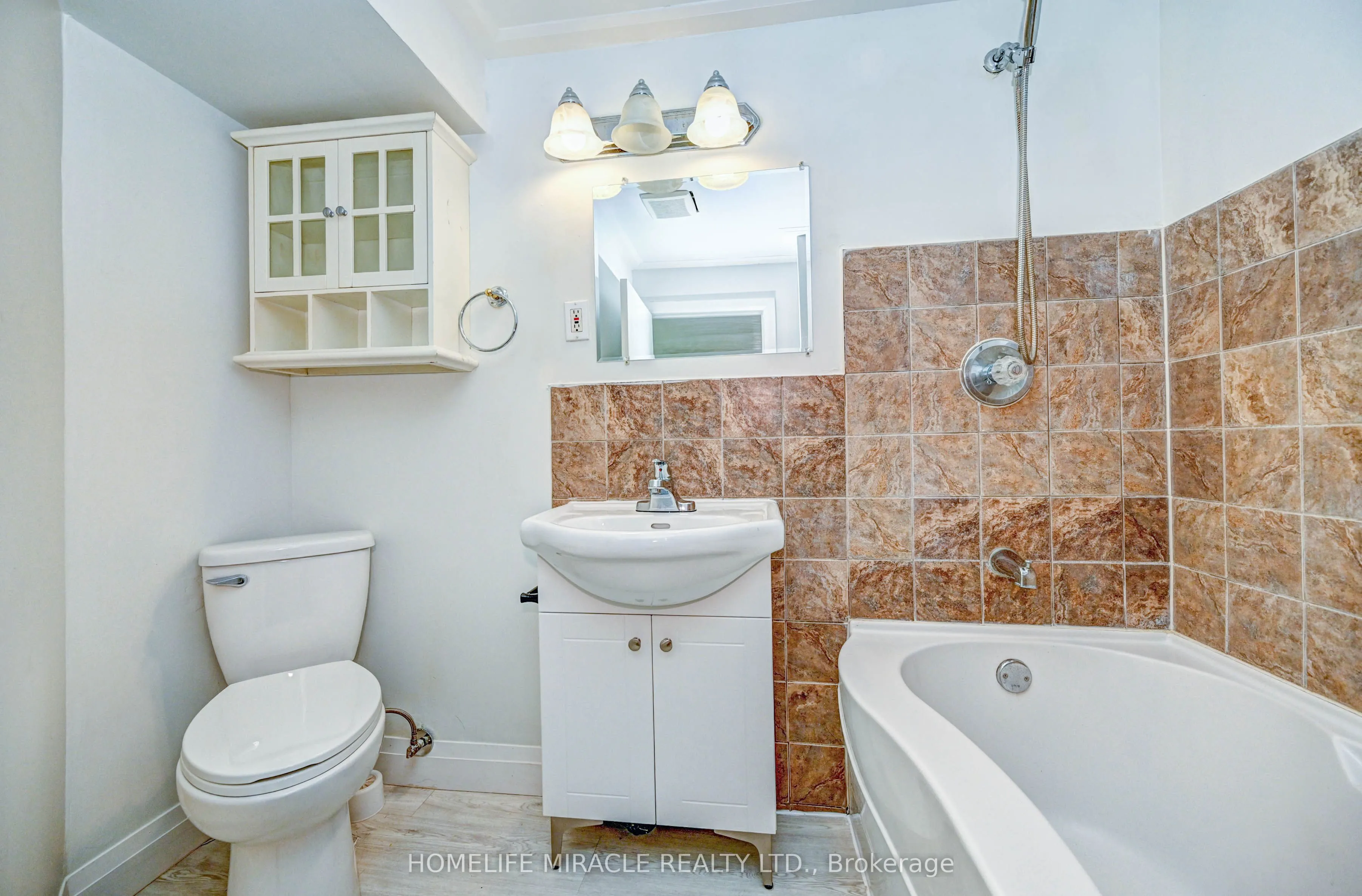 38 Broadview Avenue