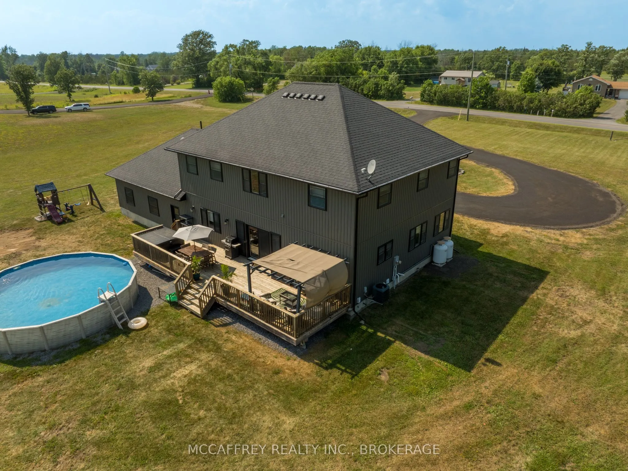 2572 Blessington Road