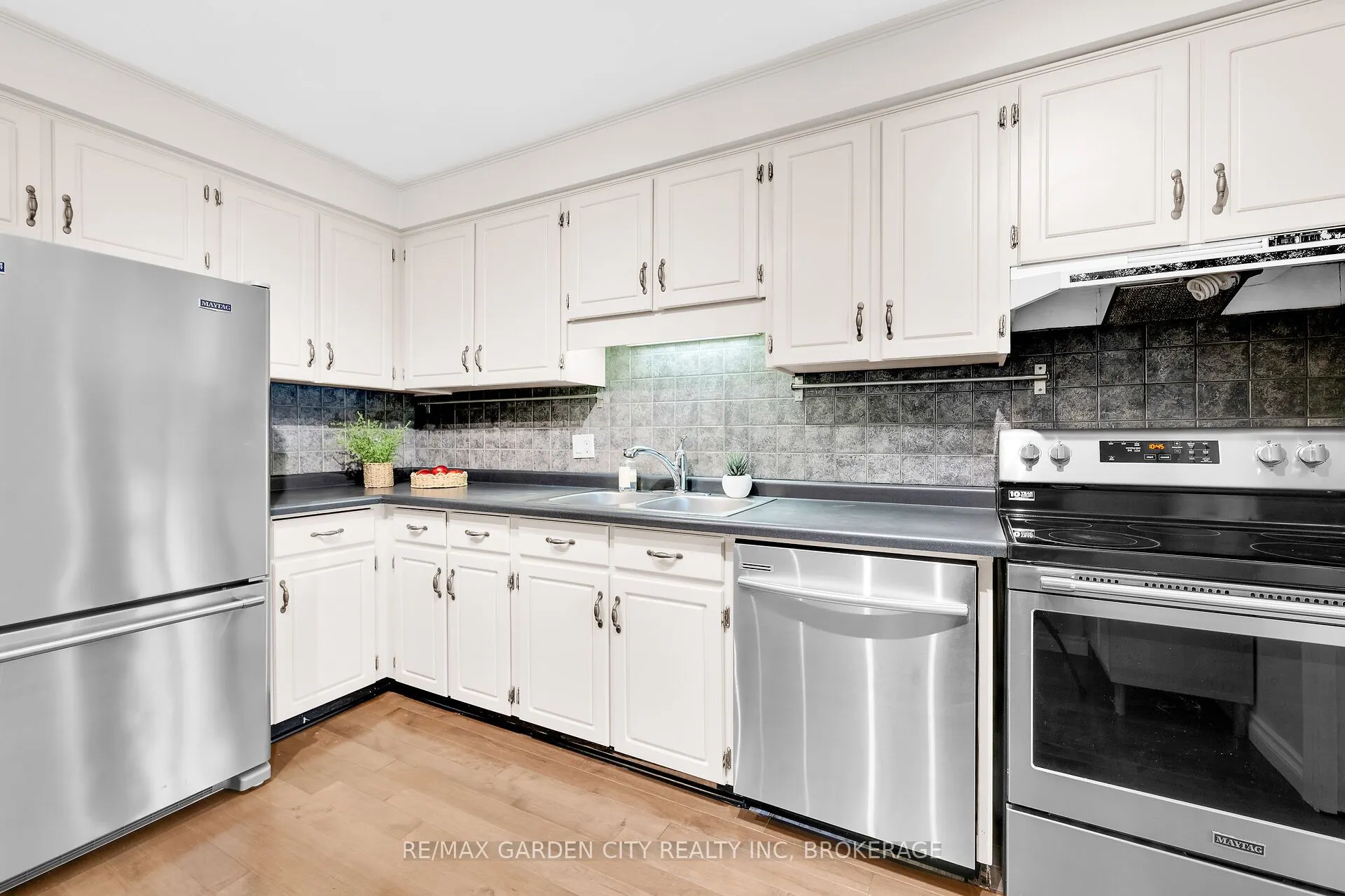 82 Terrace Avenue