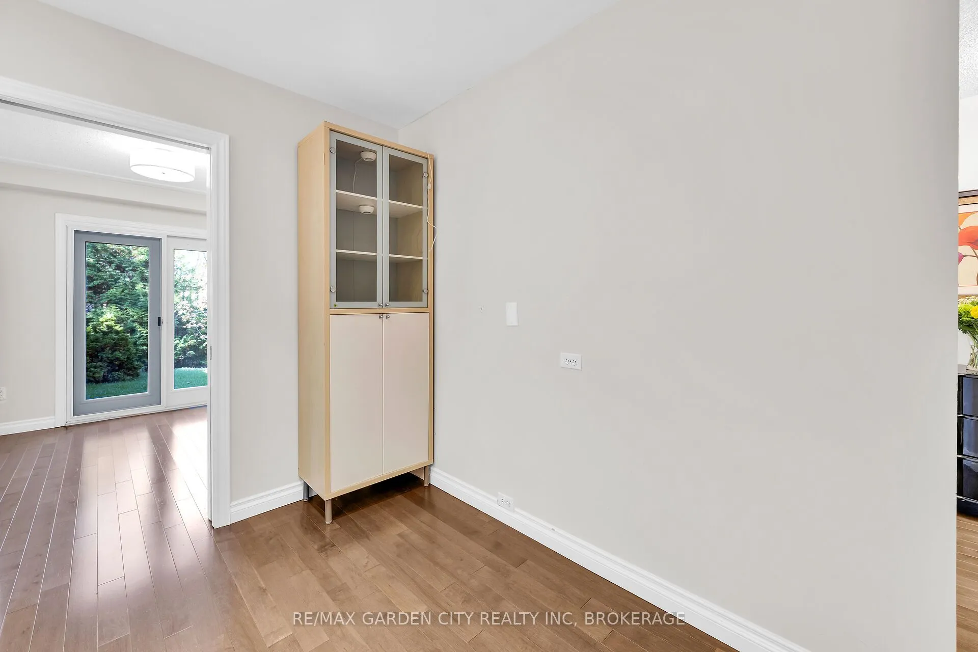 82 Terrace Avenue
