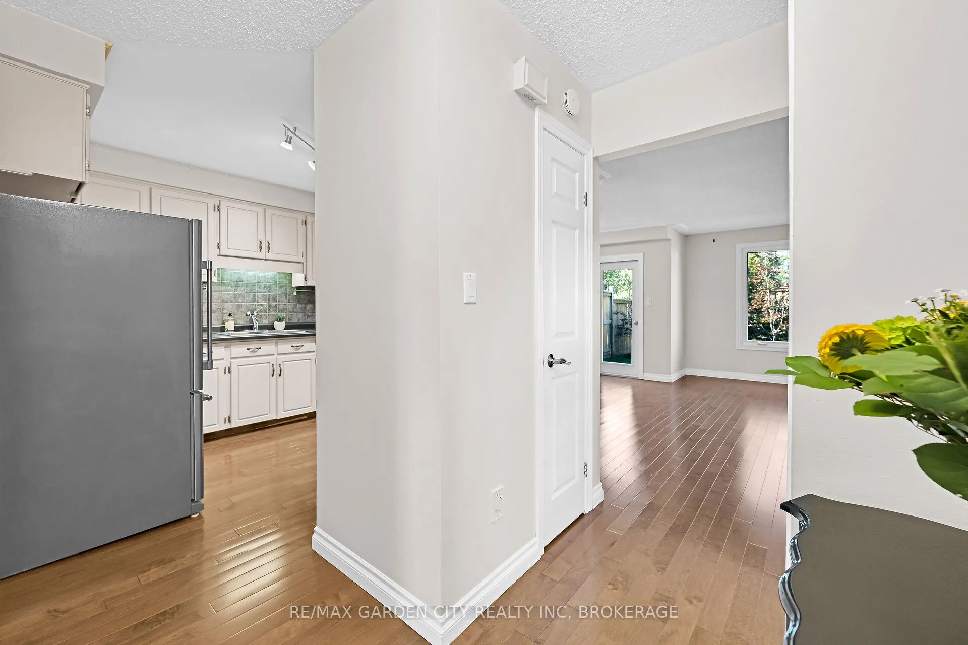 82 Terrace Avenue