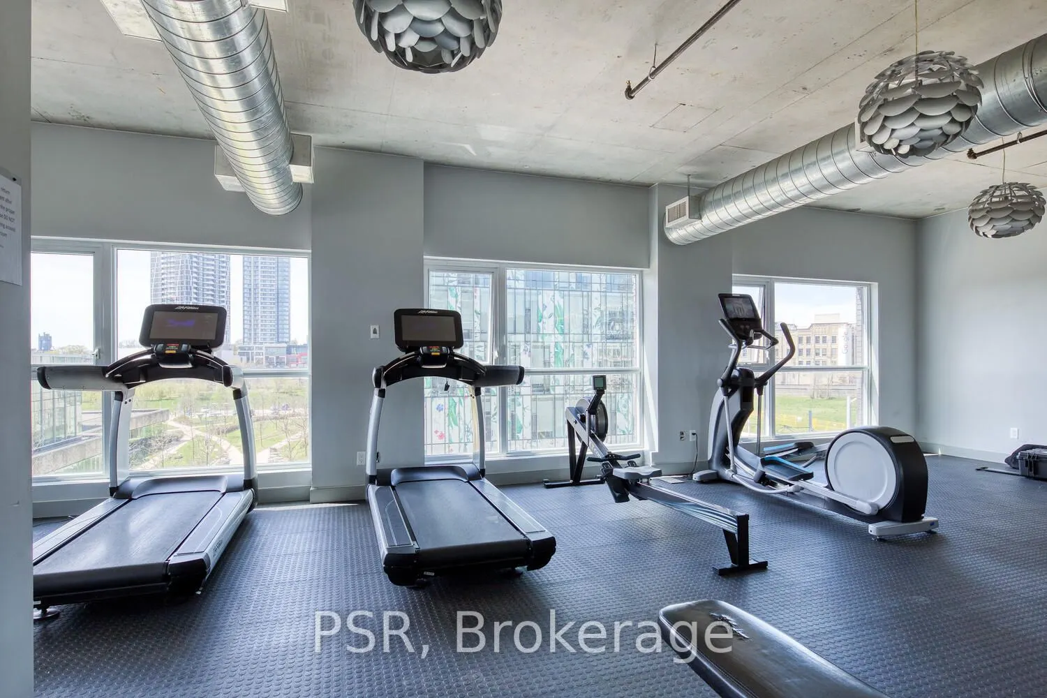 1 Victoria Street S, #1205