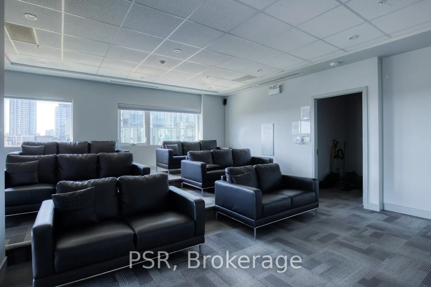 1 Victoria Street S, #1205