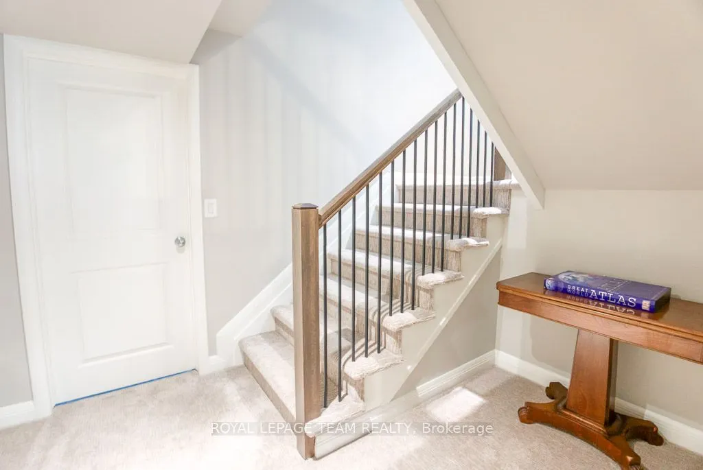 107 Kitsilano Court
