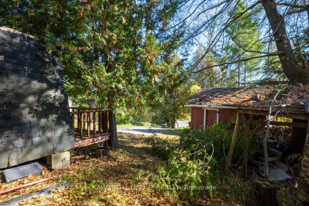 3639 Monck Road