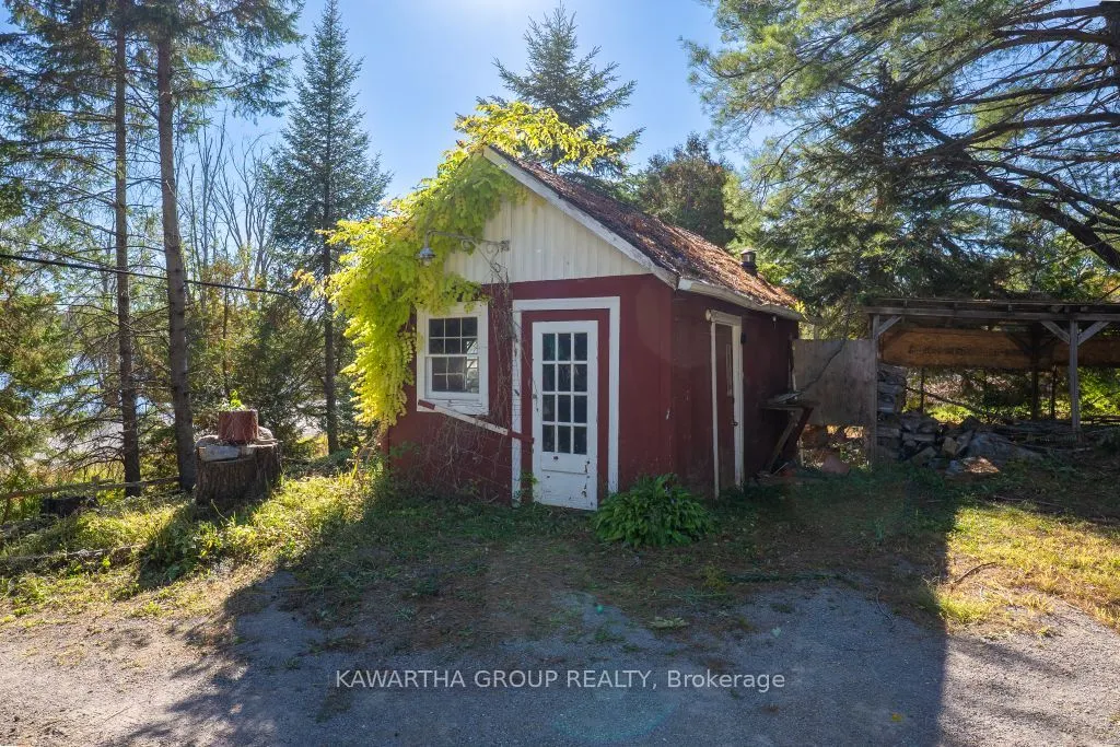 3639 Monck Road