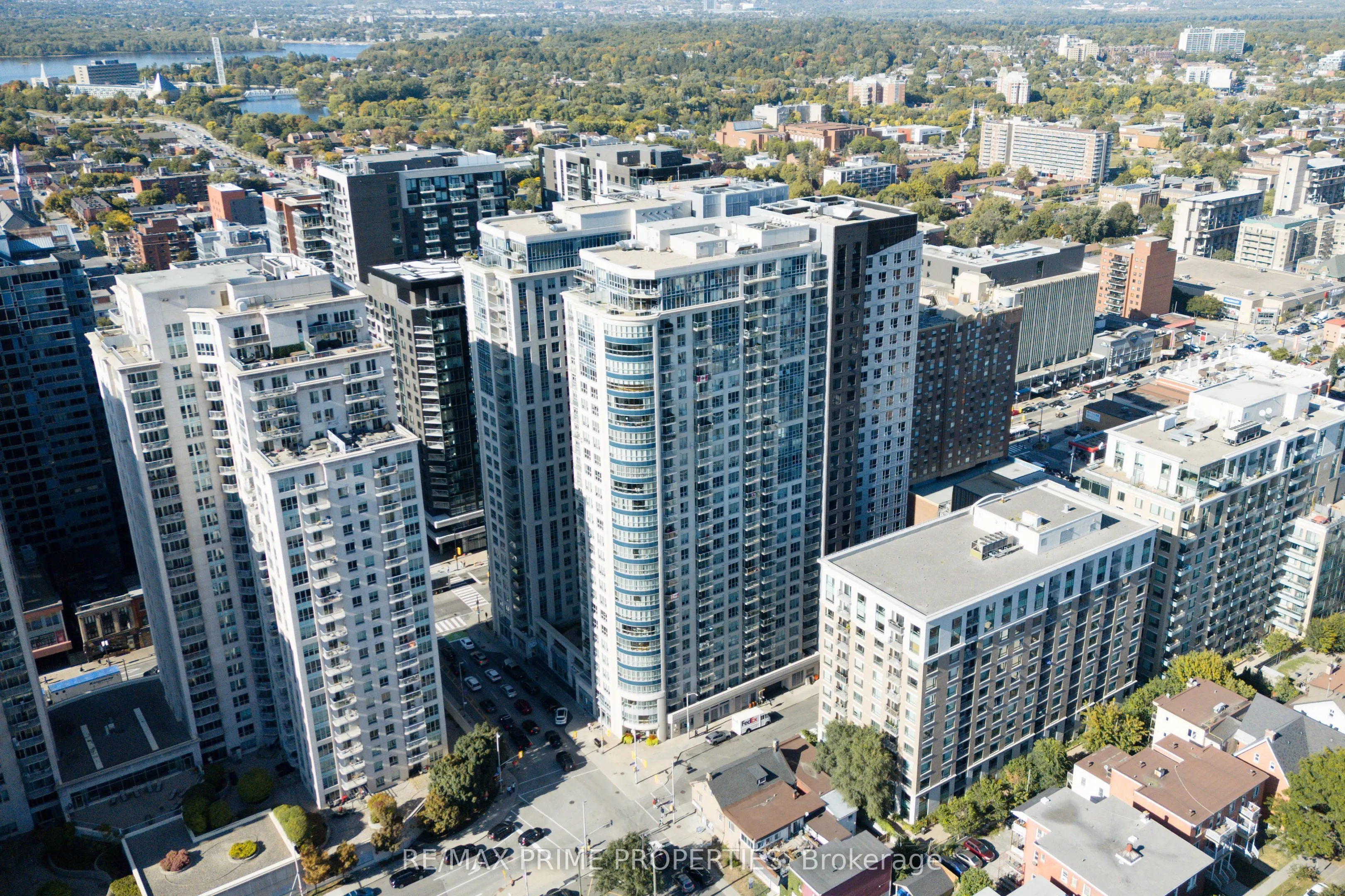 195 Besserer Street, #1306