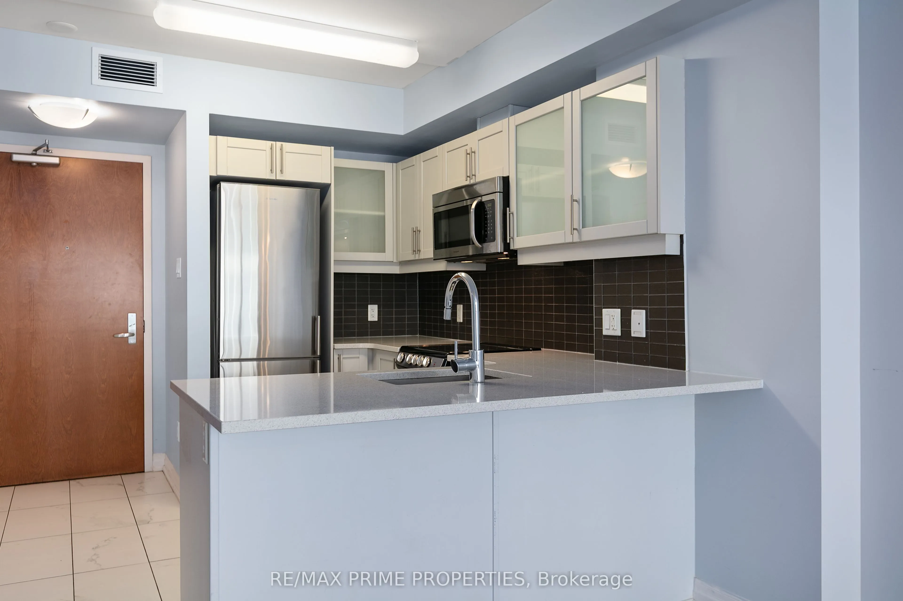 195 Besserer Street, #1306