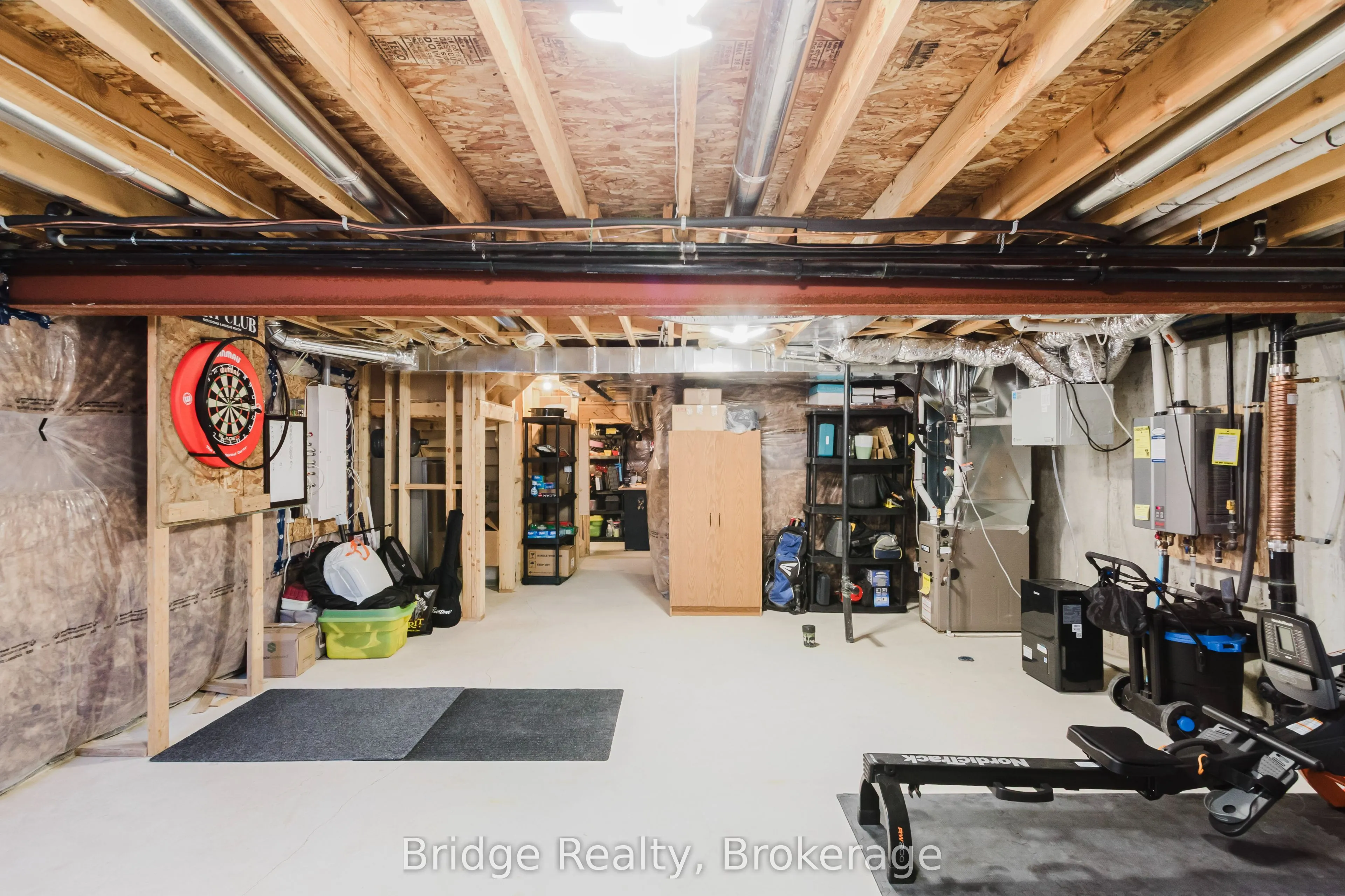 1637 Dunkirk Avenue