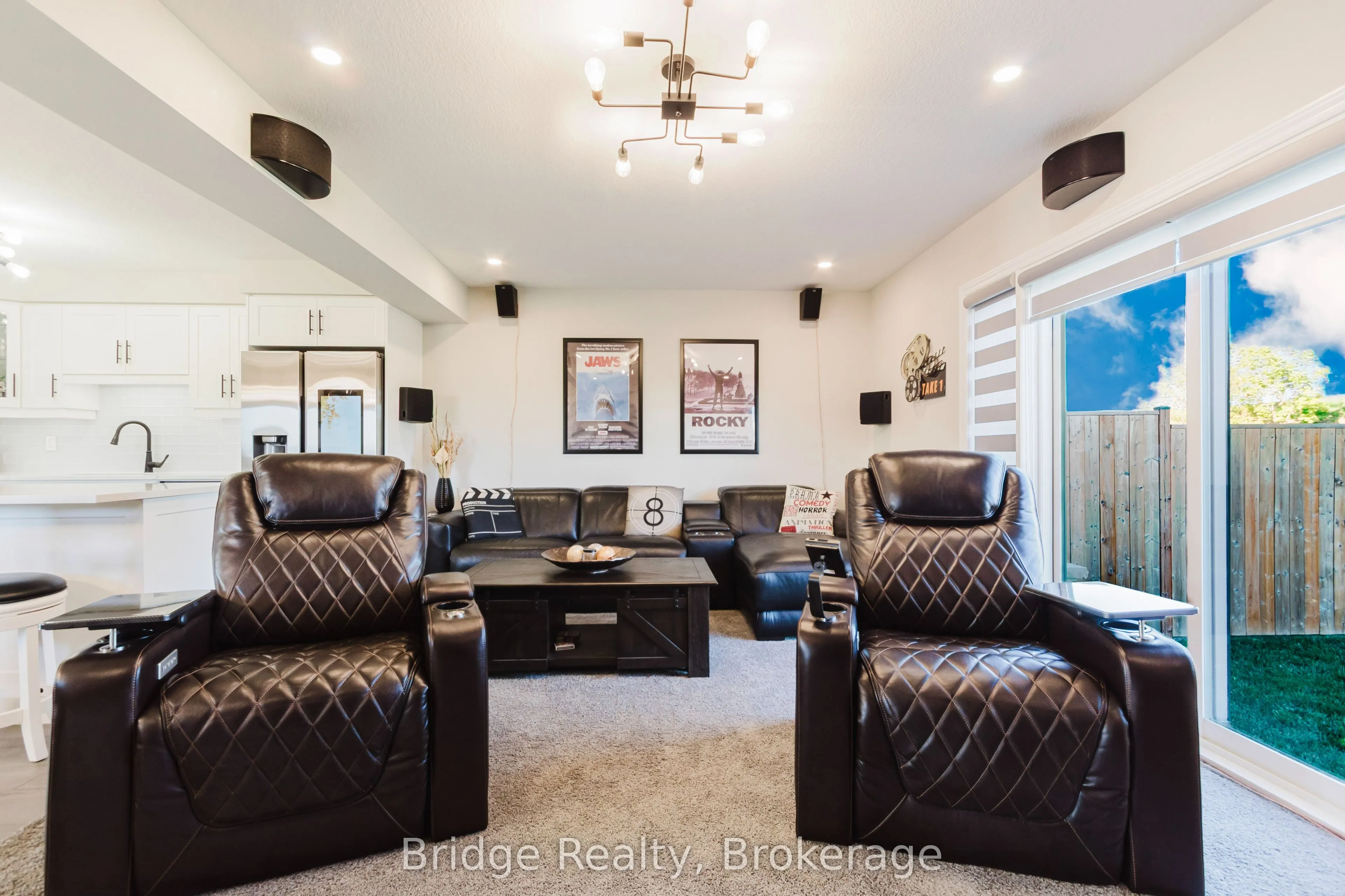 1637 Dunkirk Avenue