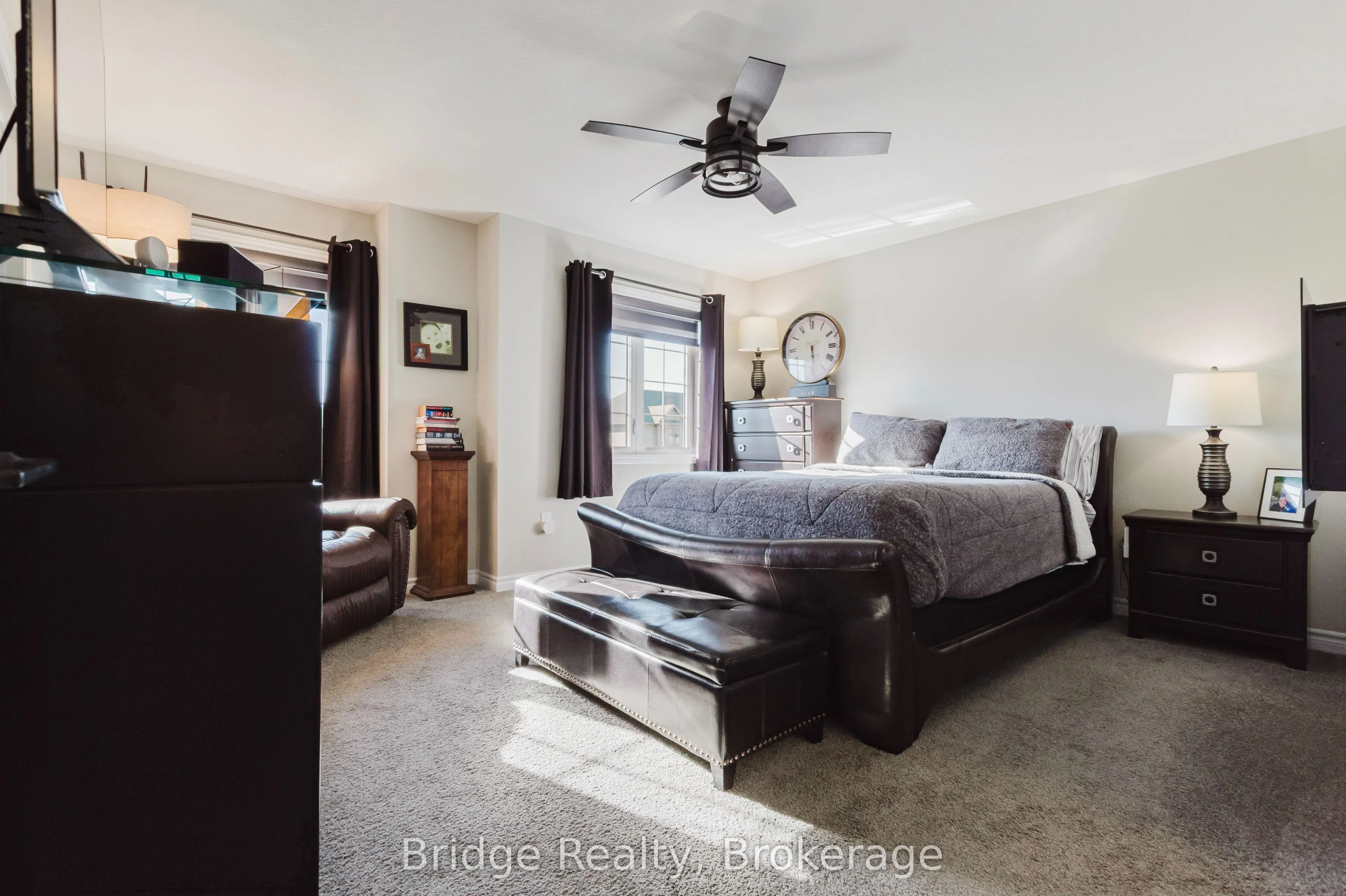 1637 Dunkirk Avenue