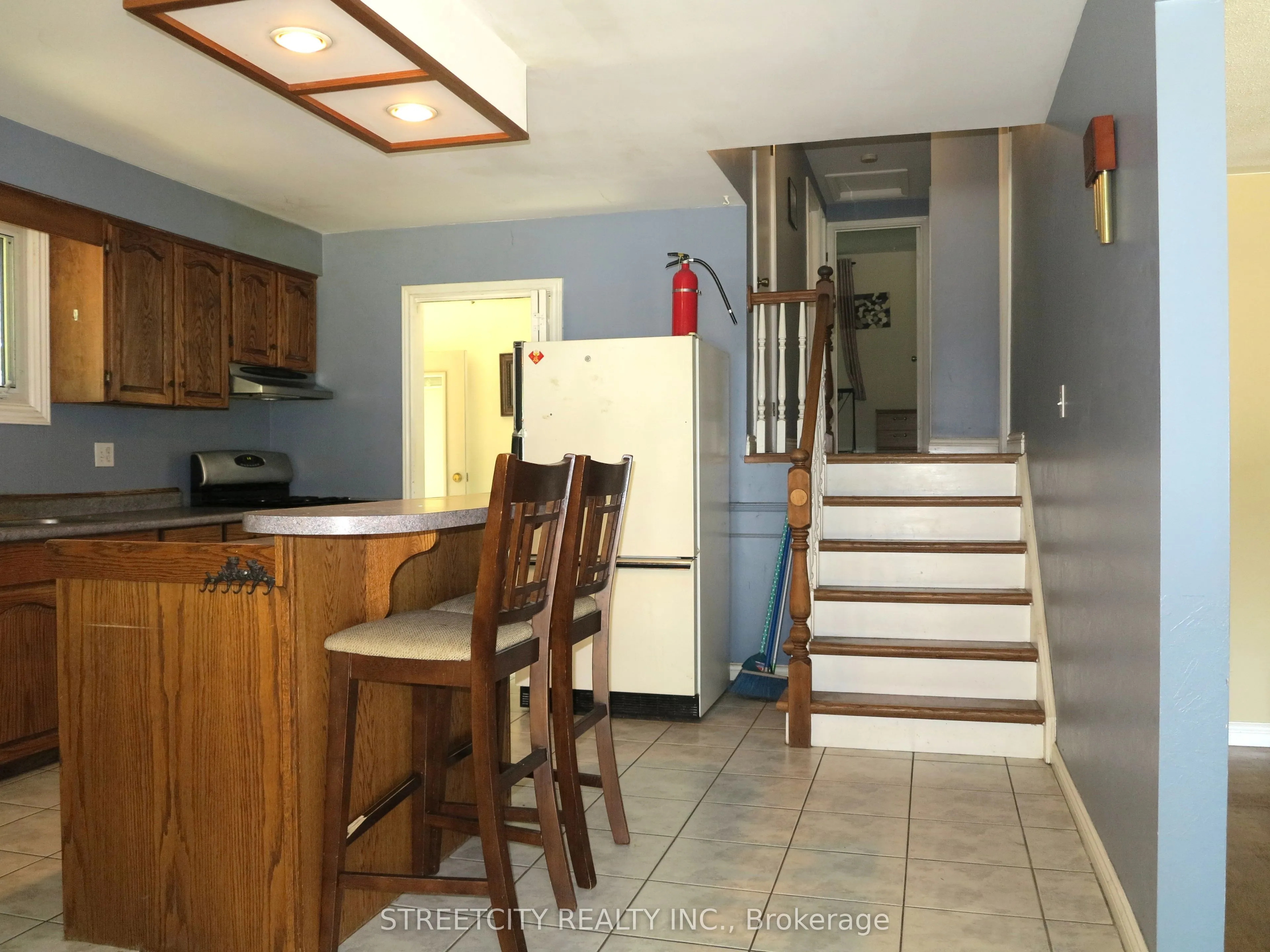 383 Castlegrove Close